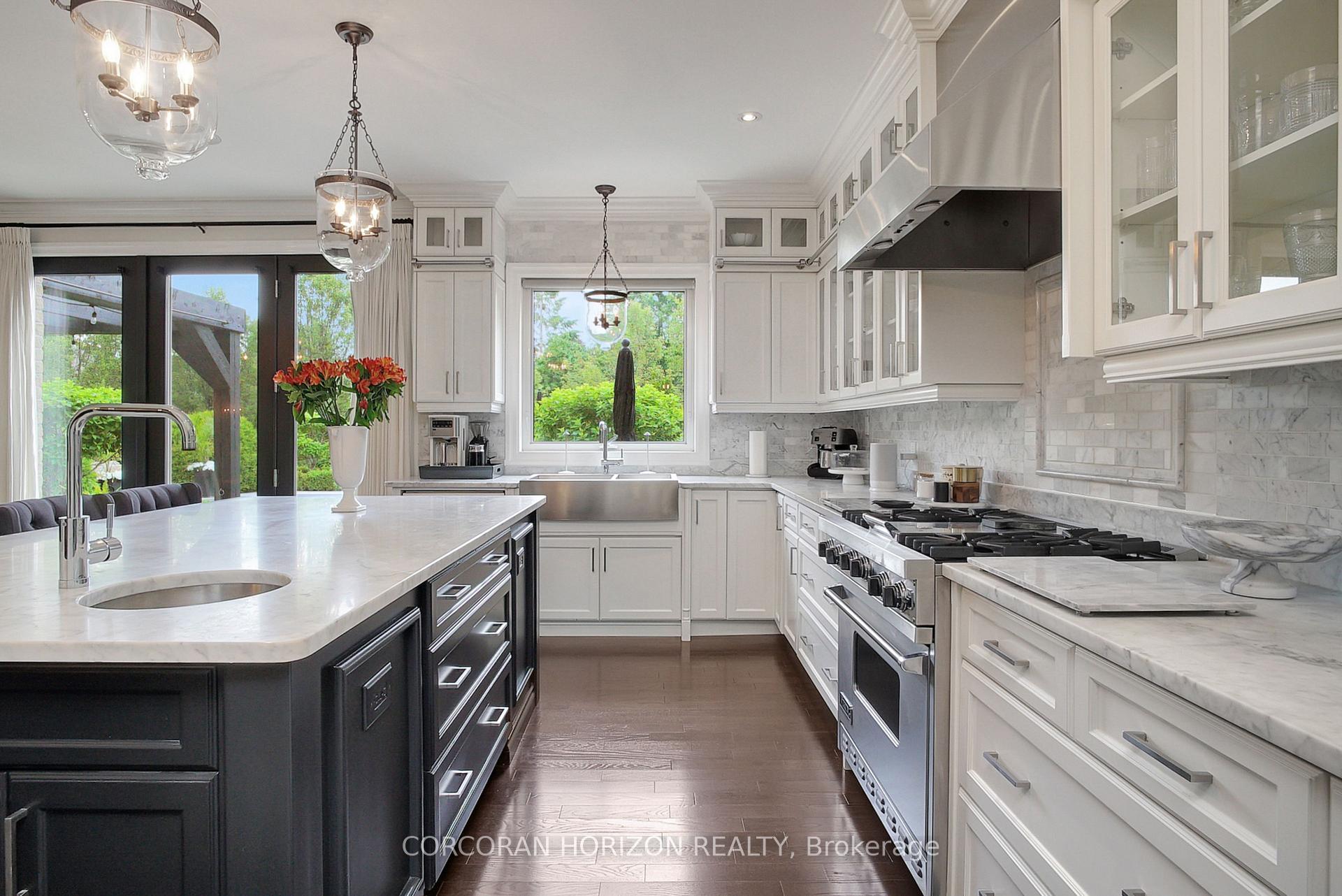 Photo 12 of 929 Riverstone Court, Kitchener — HOMEH