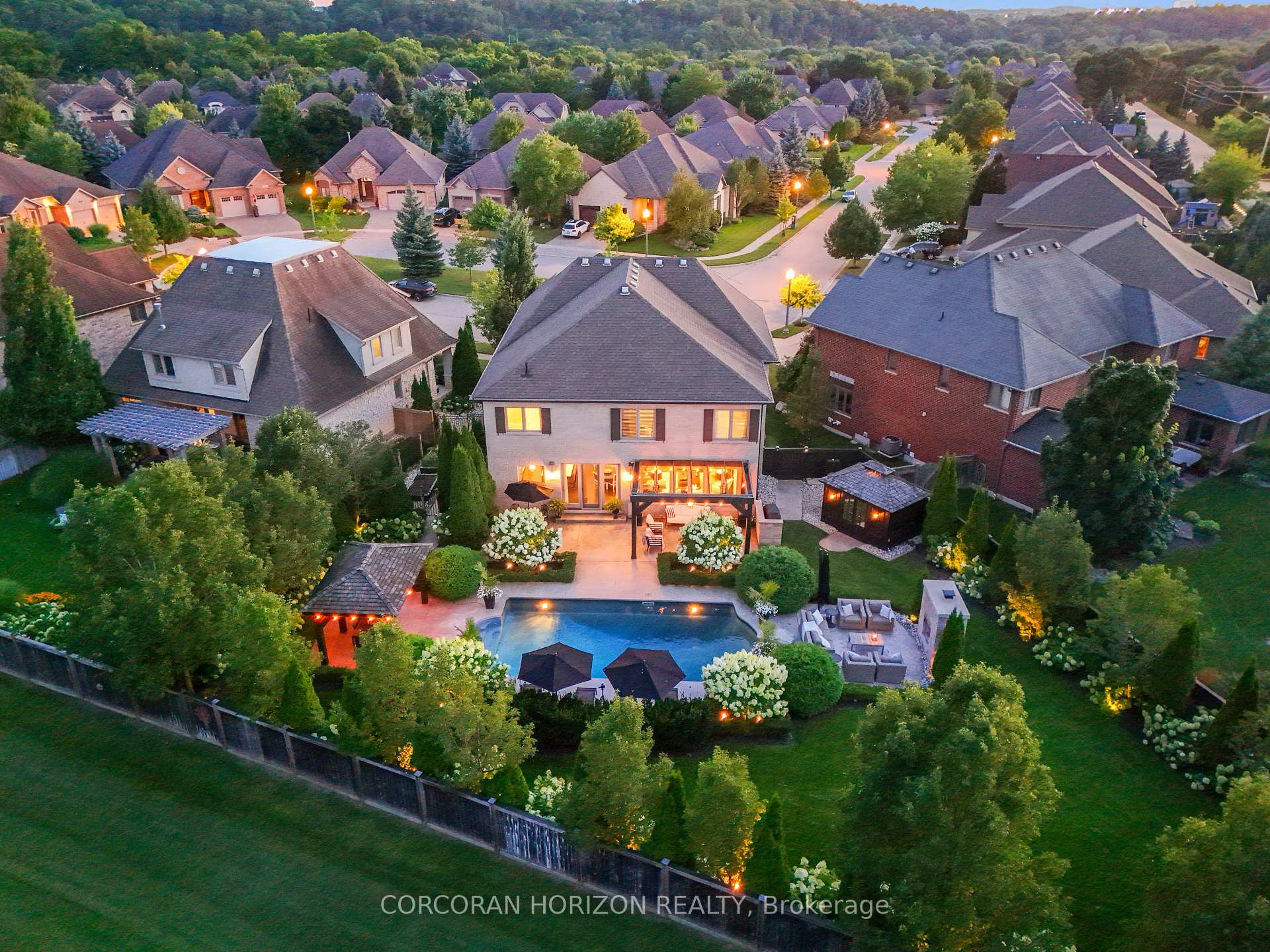 Photo 22 of 929 Riverstone Court, Kitchener — HOMEH