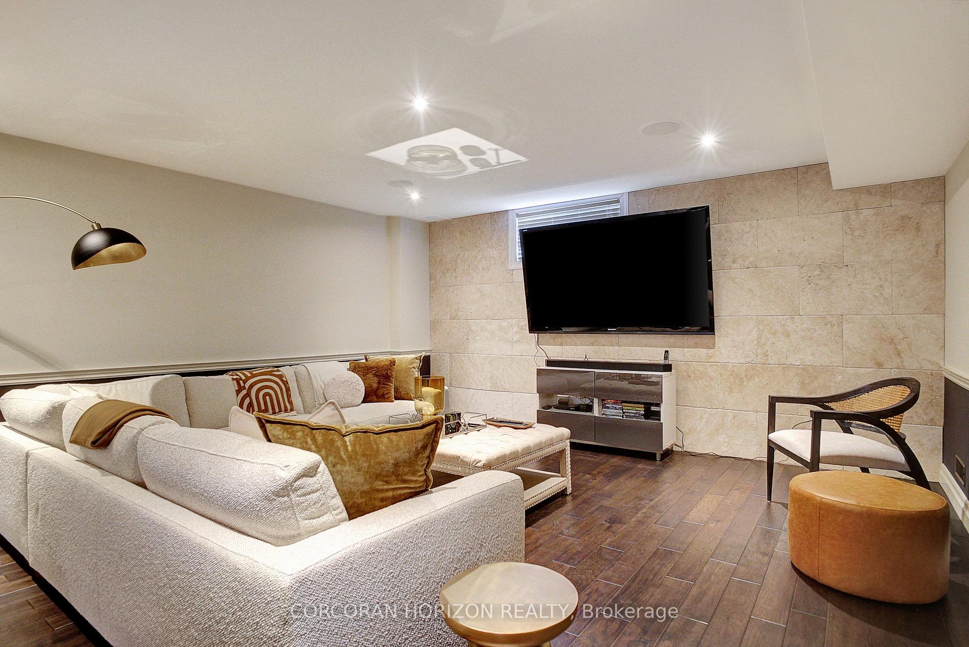 Photo 38 of 929 Riverstone Court, Kitchener — HOMEH