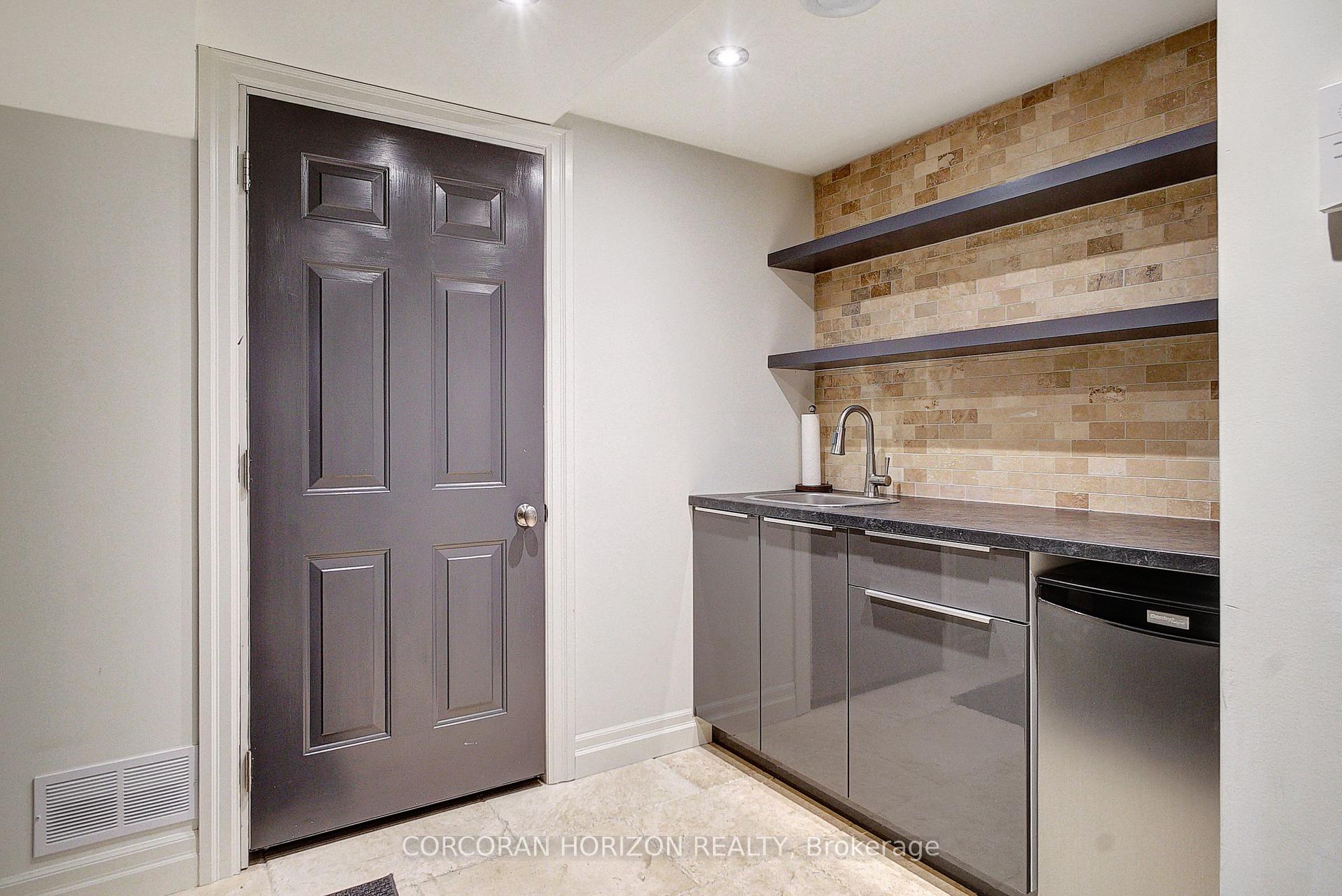 Photo 43 of 929 Riverstone Court, Kitchener — HOMEH