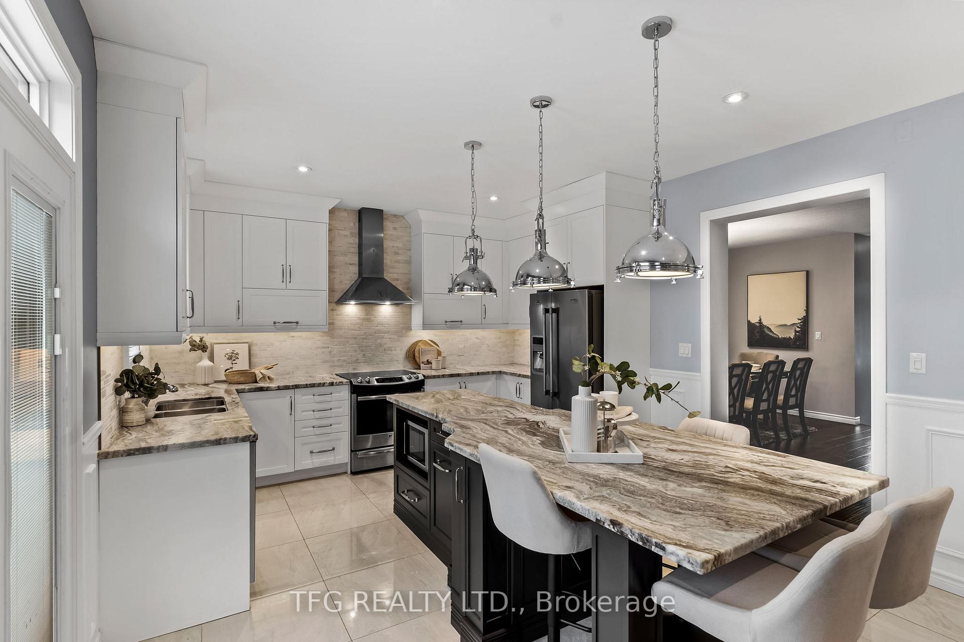 Photo 12 of 184 Varcoe Road, Clarington, Courtice — HOMEH