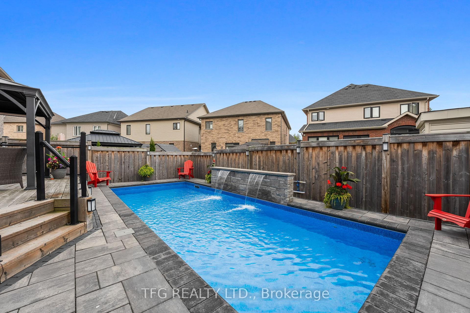 Photo 35 of 184 Varcoe Road, Clarington, Courtice — HOMEH
