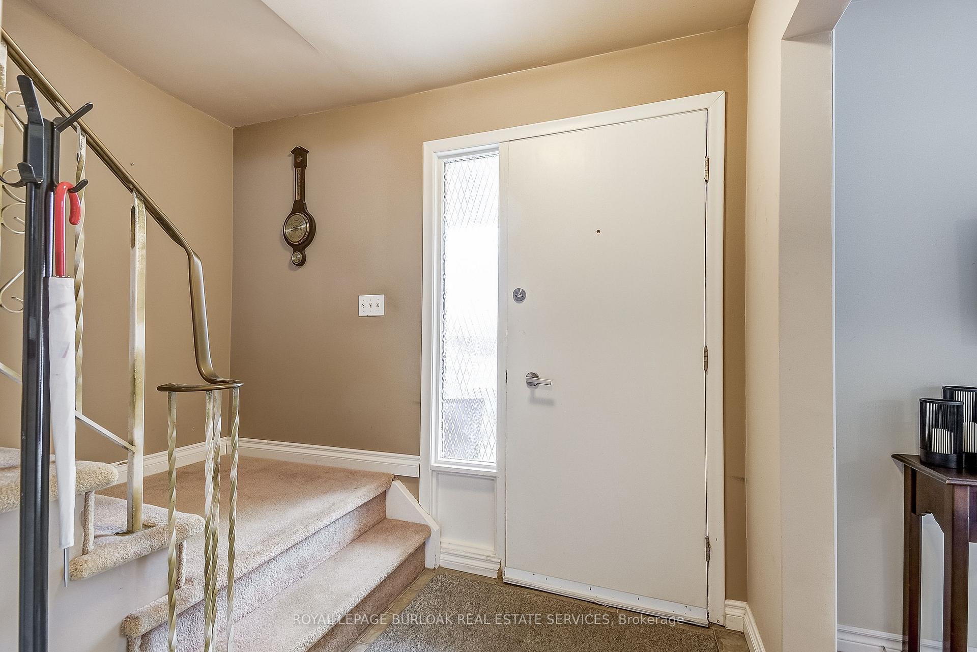 Photo 17 of 5 Thorburn Place, Haldimand — HOMEH
