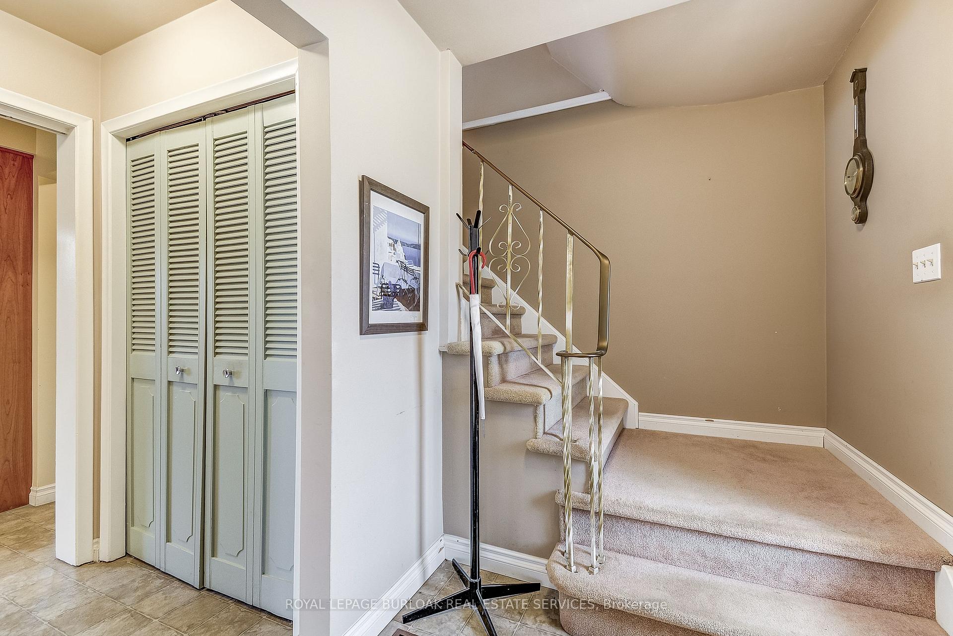 Photo 11 of 5 Thorburn Place, Haldimand — HOMEH
