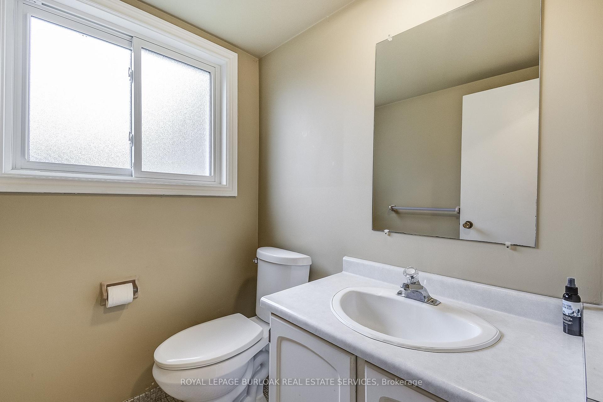 Photo 14 of 5 Thorburn Place, Haldimand — HOMEH