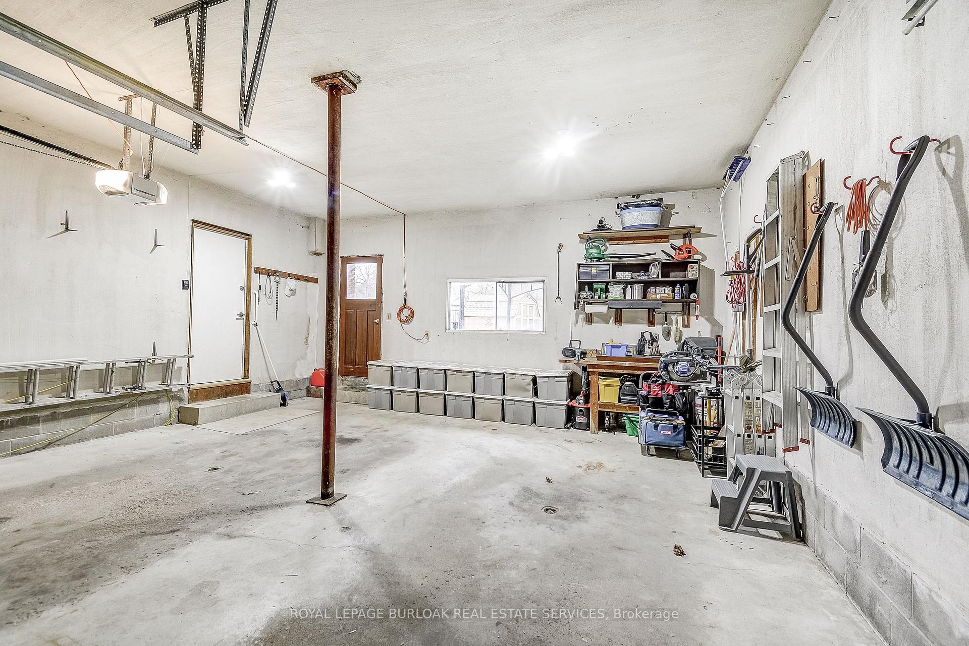 Photo 33 of 5 Thorburn Place, Haldimand — HOMEH