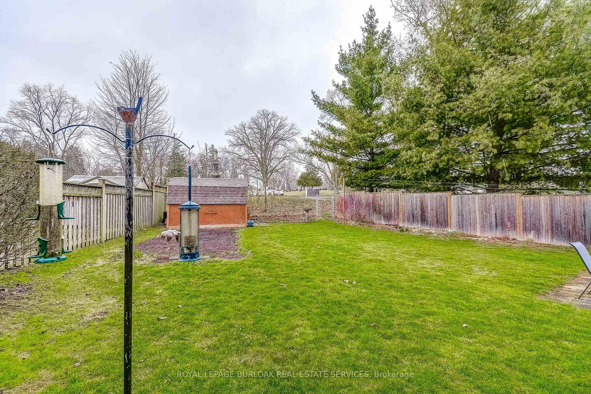 Photo 35 of 5 Thorburn Place, Haldimand — HOMEH
