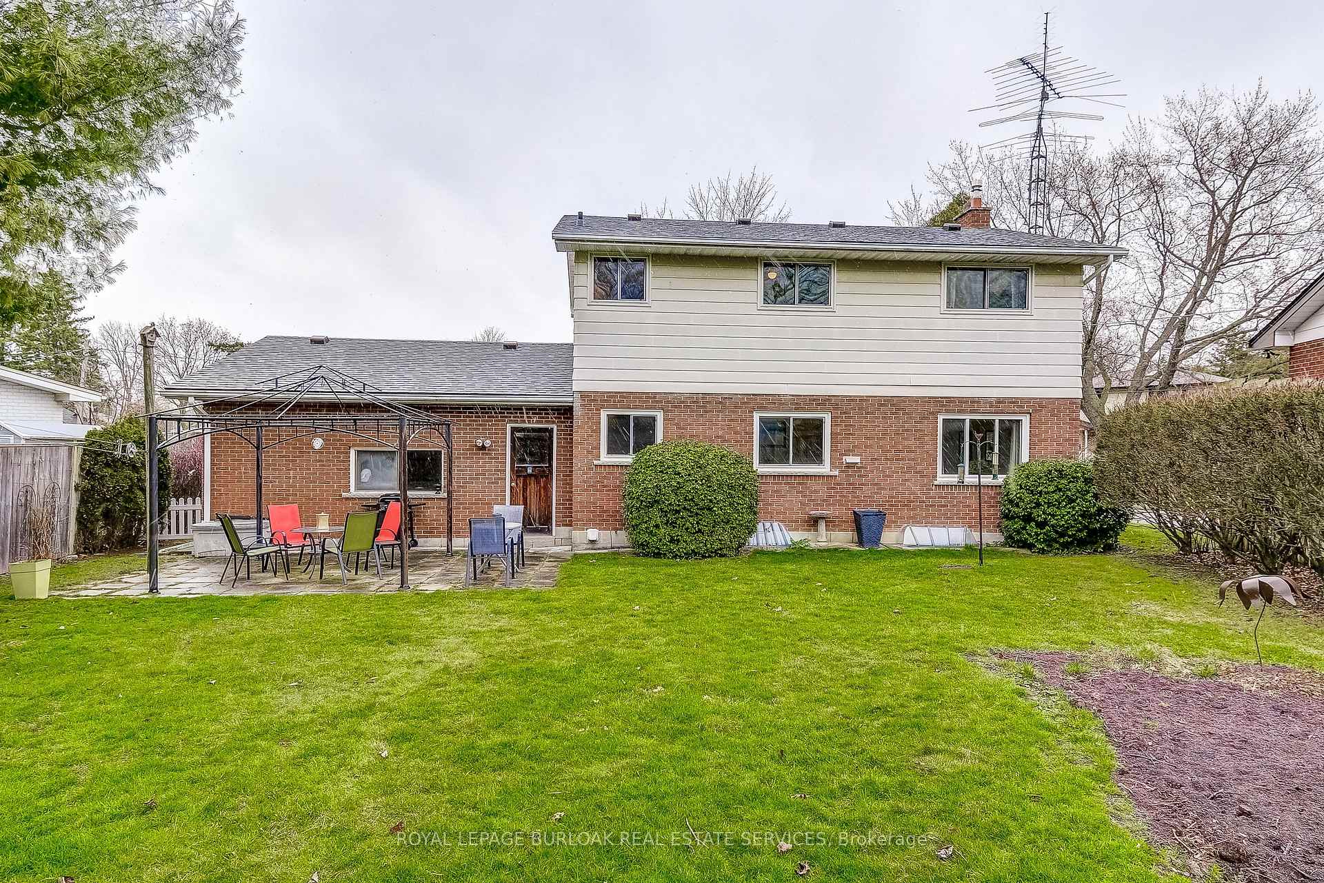 Photo 39 of 5 Thorburn Place, Haldimand — HOMEH
