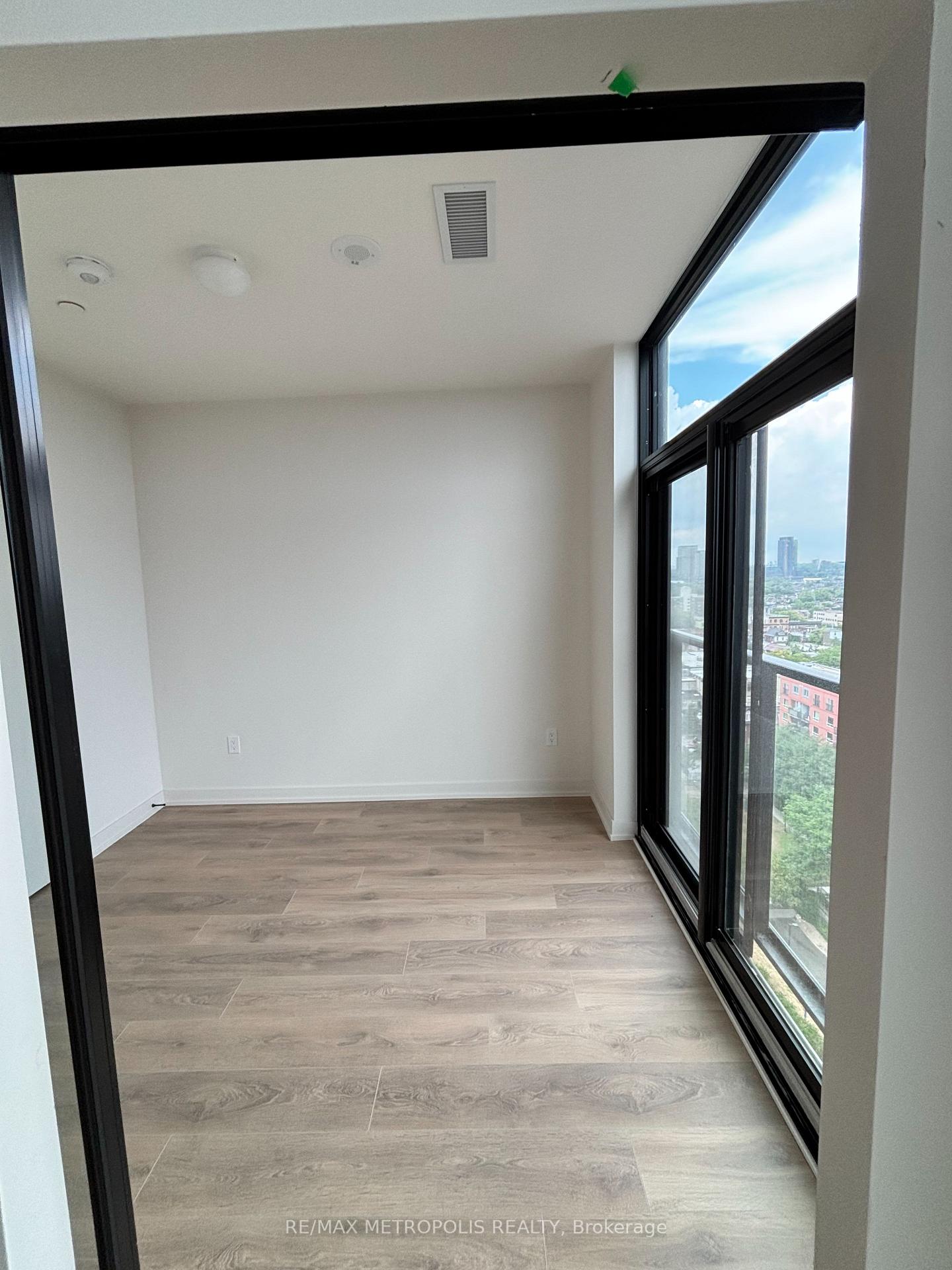 Photo 7 of Unit 1520, 181 Sterling Road, Toronto, Dufferin Grove — HOMEH