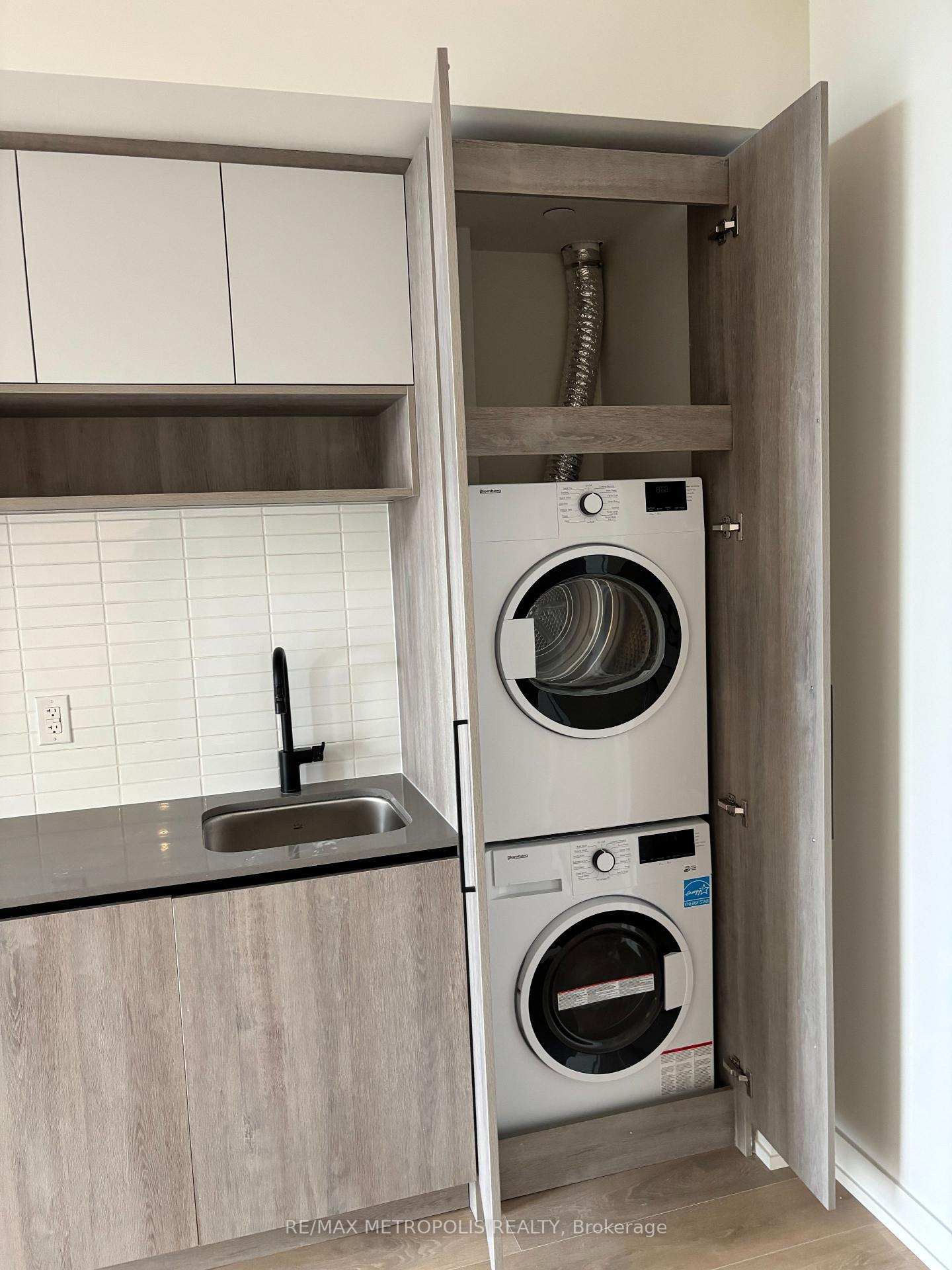 Photo 29 of Unit 1520, 181 Sterling Road, Toronto, Dufferin Grove — HOMEH
