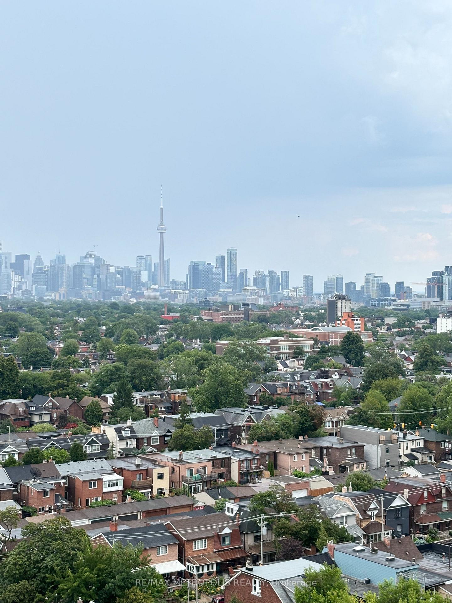 Photo 12 of Unit 1520, 181 Sterling Road, Toronto, Dufferin Grove — HOMEH
