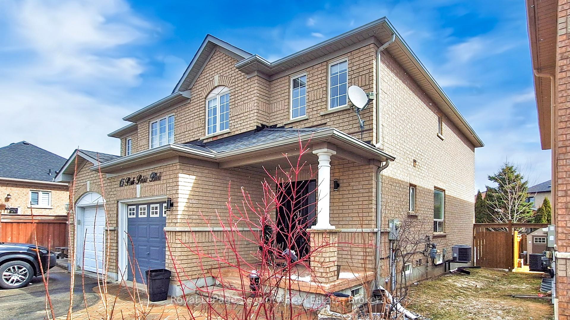 Photo 6 of 15 Peak Point Boulevard, Vaughan, Rural Vaughan — HOMEH
