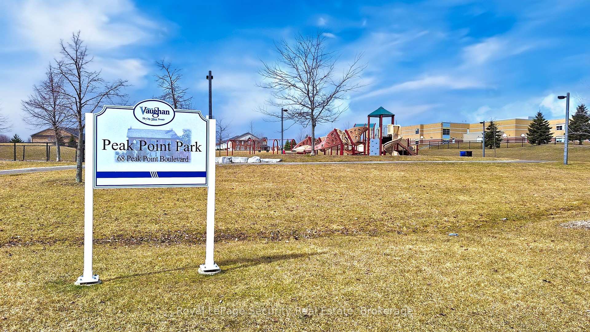Photo 45 of 15 Peak Point Boulevard, Vaughan, Rural Vaughan — HOMEH