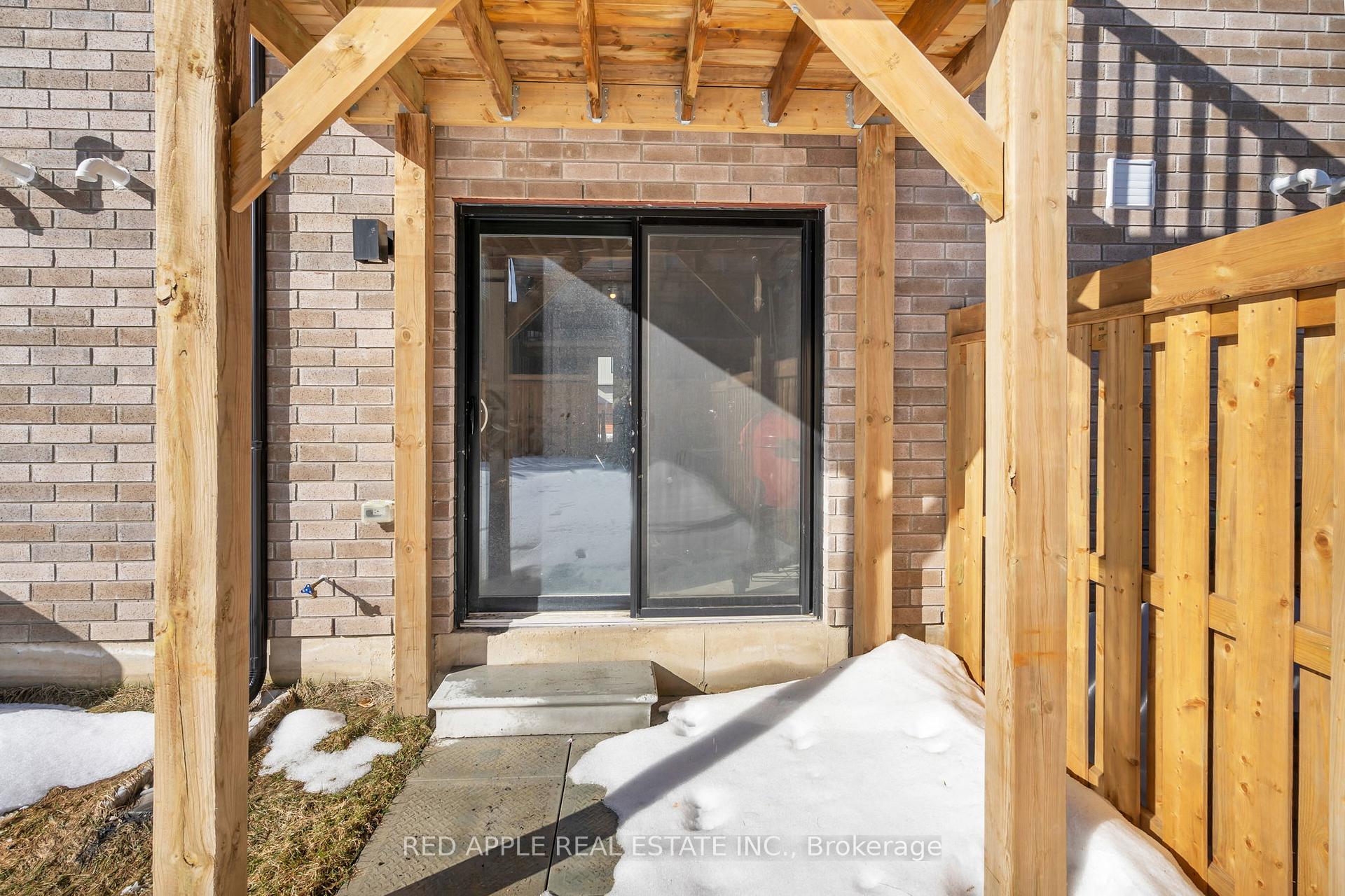 Photo 40 of 47 Harvest Crescent, Barrie, Rural Barrie Southeast — HOMEH