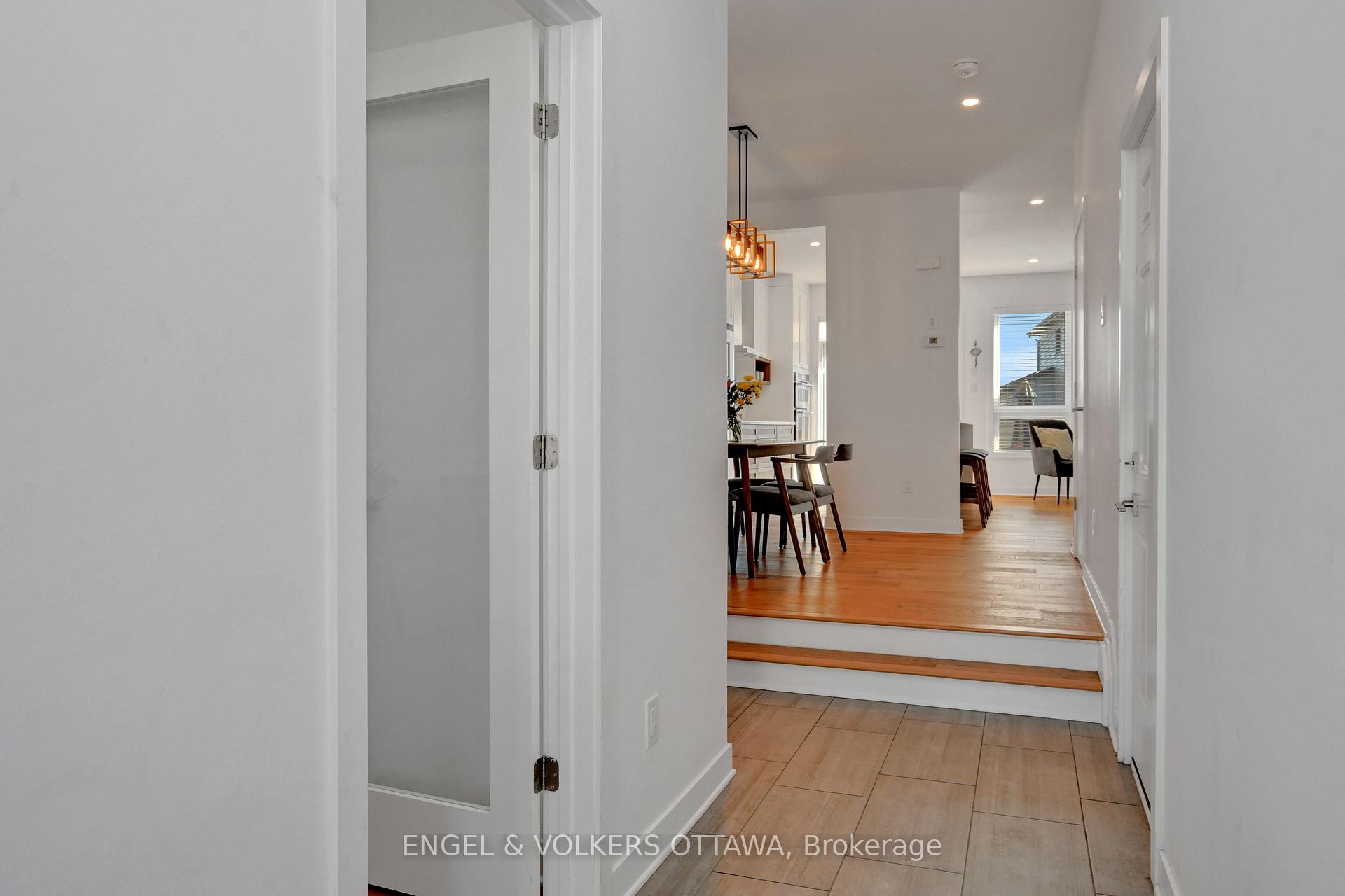 Photo 4 of 107 Dagenham Street, Ottawa, Stittsville (South) — HOMEH