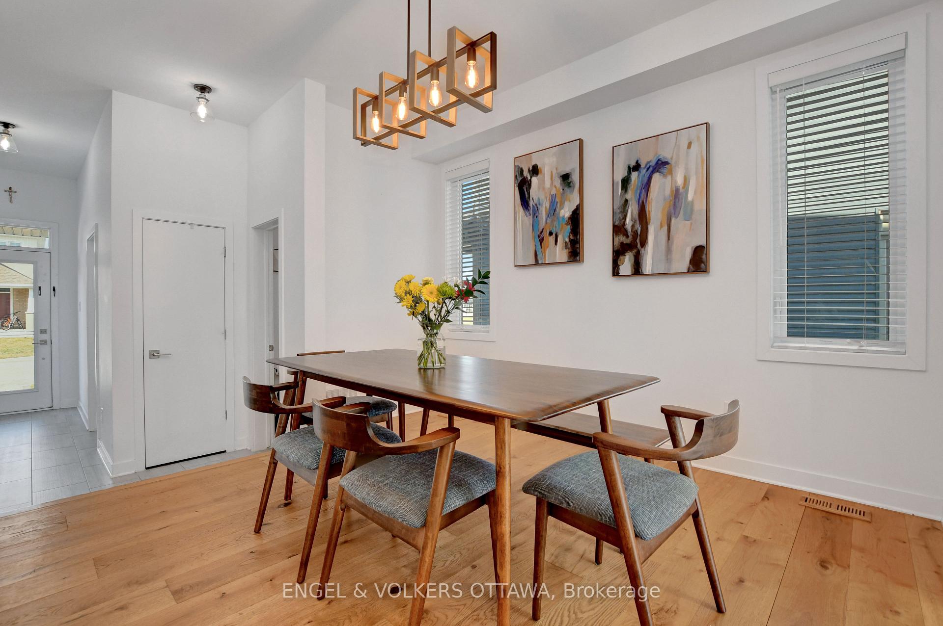 Photo 8 of 107 Dagenham Street, Ottawa, Stittsville (South) — HOMEH