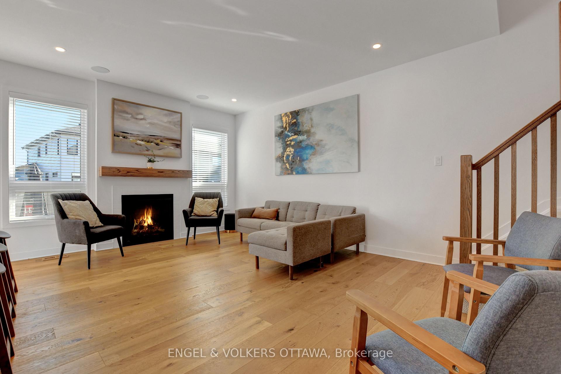 Photo 10 of 107 Dagenham Street, Ottawa, Stittsville (South) — HOMEH