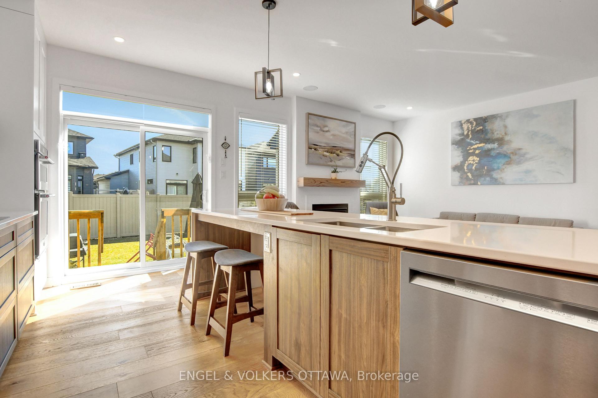 Photo 15 of 107 Dagenham Street, Ottawa, Stittsville (South) — HOMEH