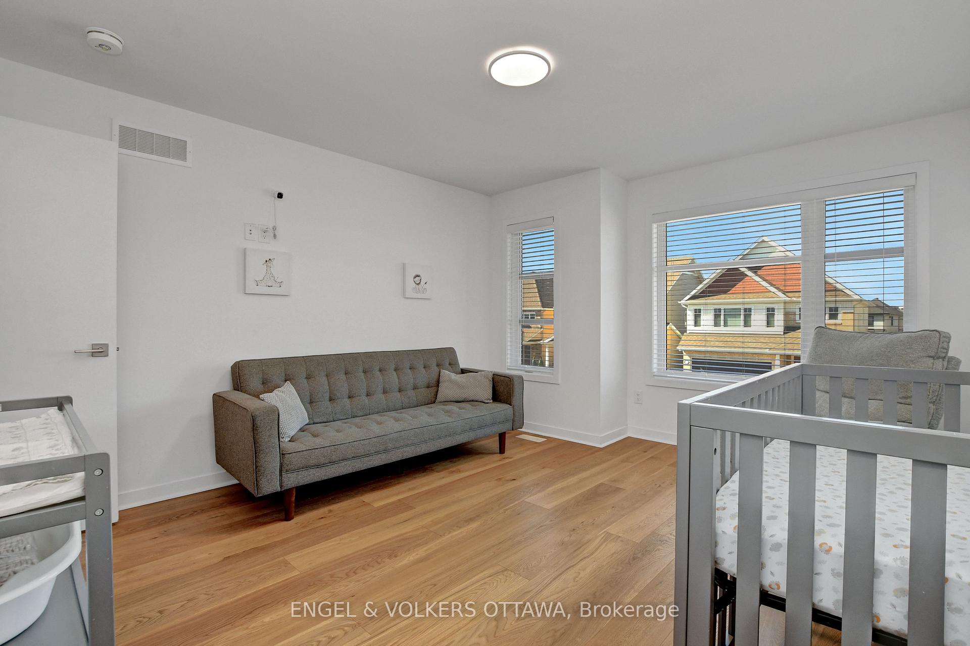 Photo 36 of 107 Dagenham Street, Ottawa, Stittsville (South) — HOMEH