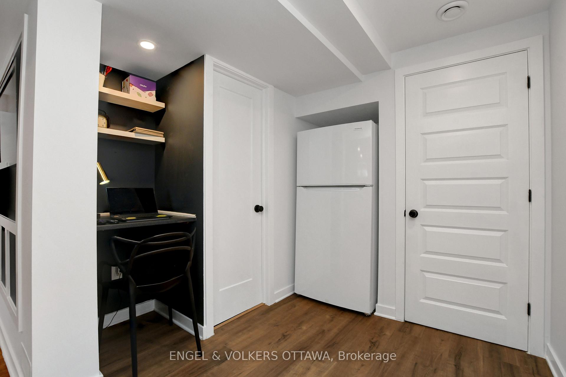 Photo 32 of 107 Dagenham Street, Ottawa, Stittsville (South) — HOMEH