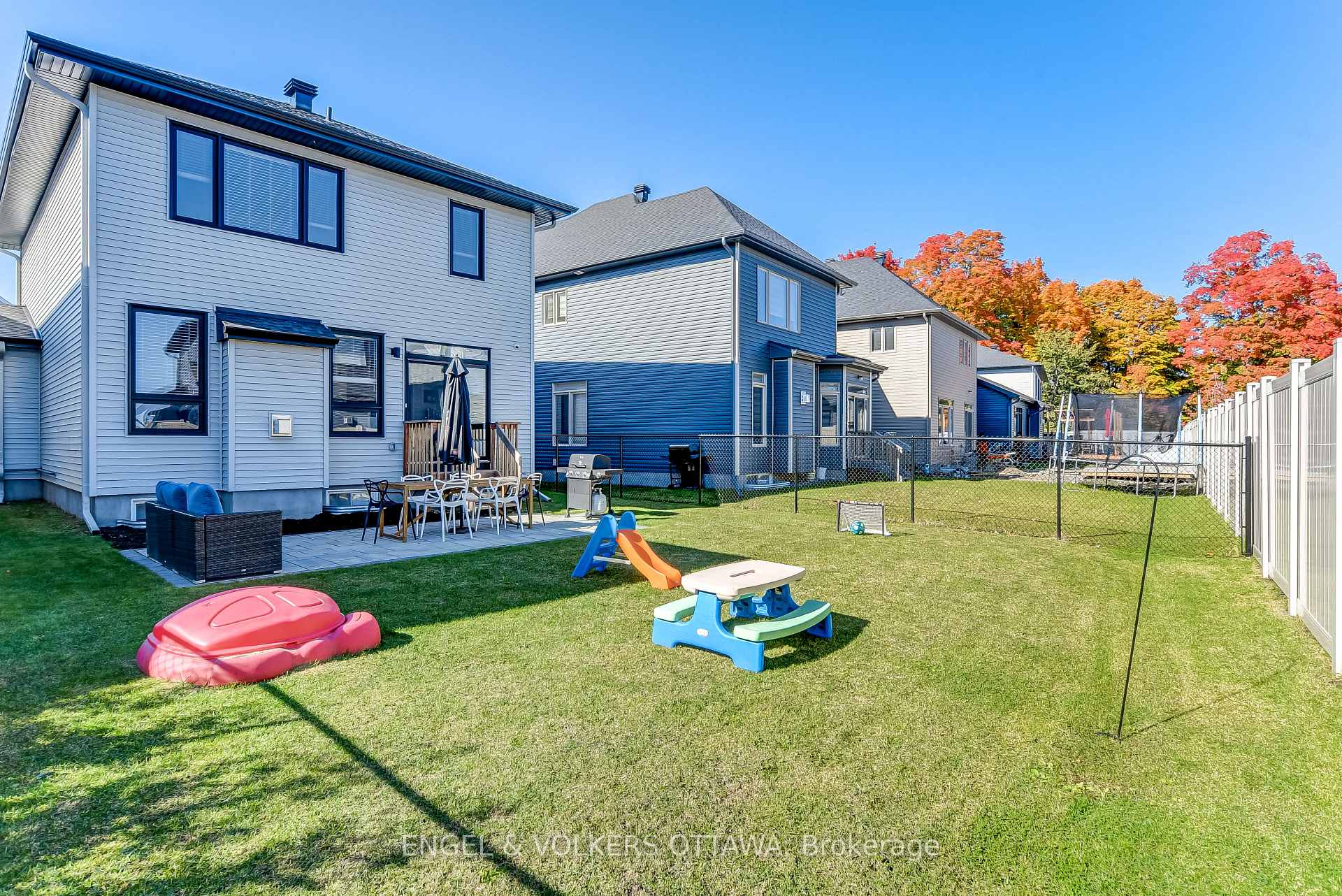 Photo 41 of 107 Dagenham Street, Ottawa, Stittsville (South) — HOMEH