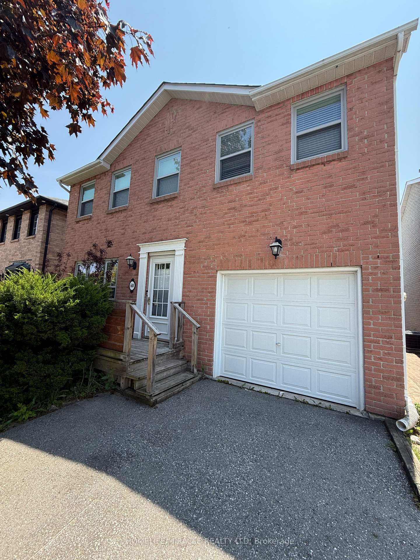 Photo 7 of 688 Highview Road, Pickering, Amberlea — HOMEH
