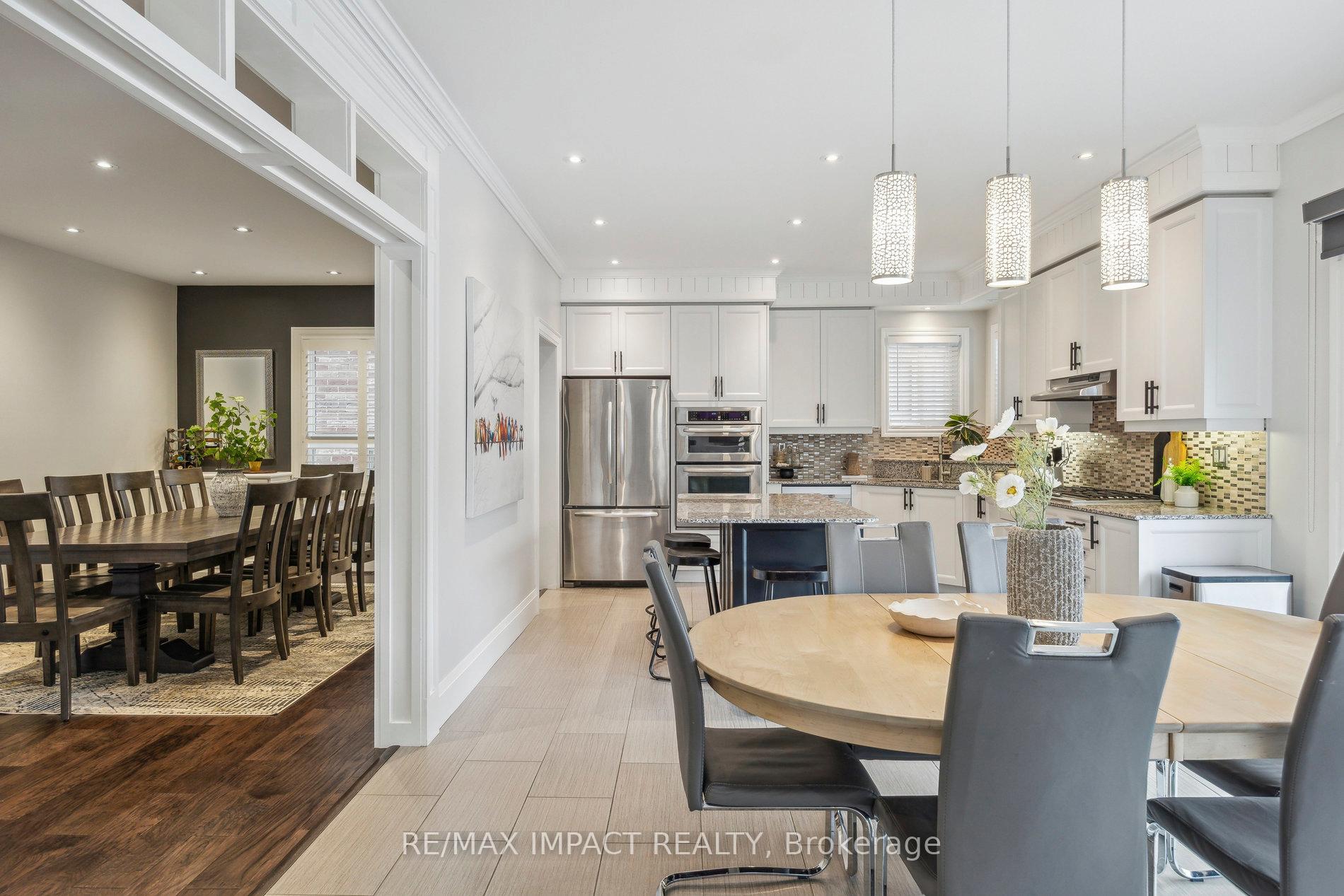 Photo 9 of 24 Brough Court, Clarington, Bowmanville — HOMEH