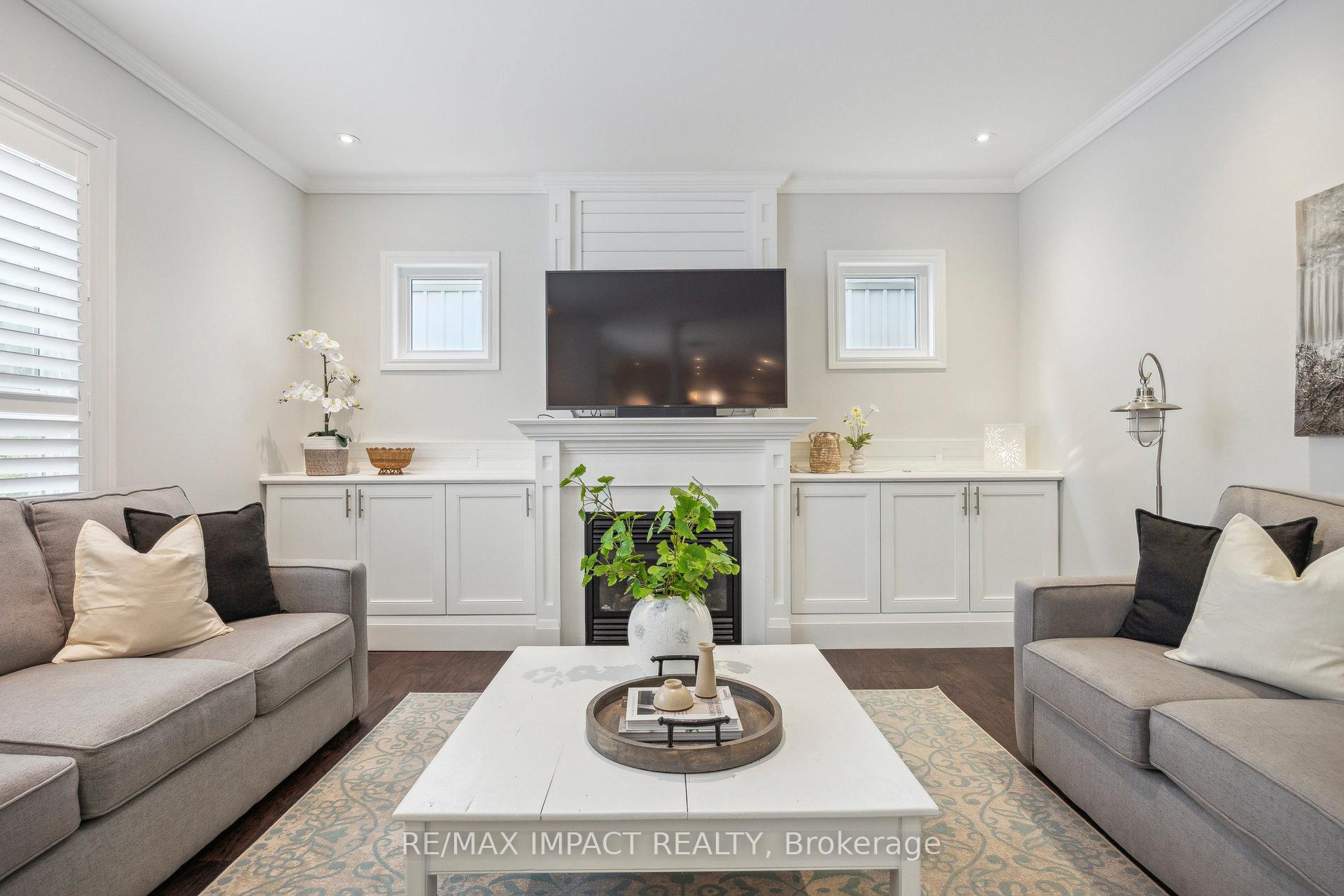 Photo 17 of 24 Brough Court, Clarington, Bowmanville — HOMEH