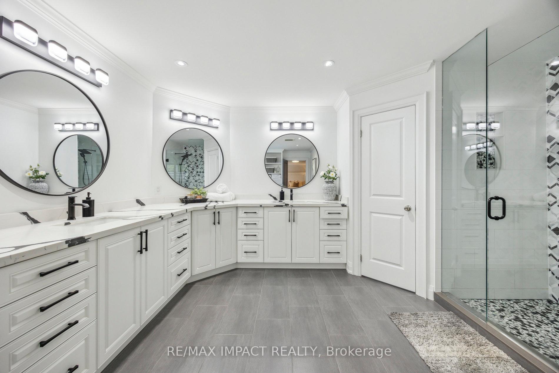 Photo 37 of 24 Brough Court, Clarington, Bowmanville — HOMEH