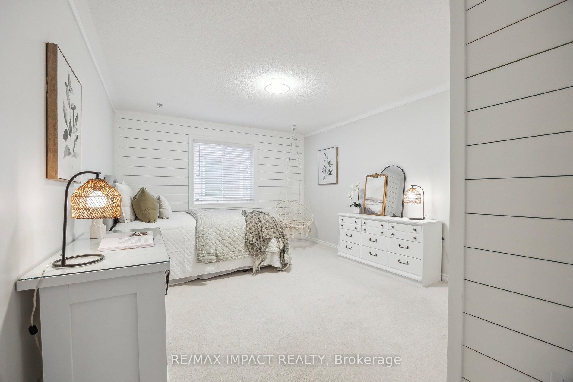 Photo 35 of 24 Brough Court, Clarington, Bowmanville — HOMEH