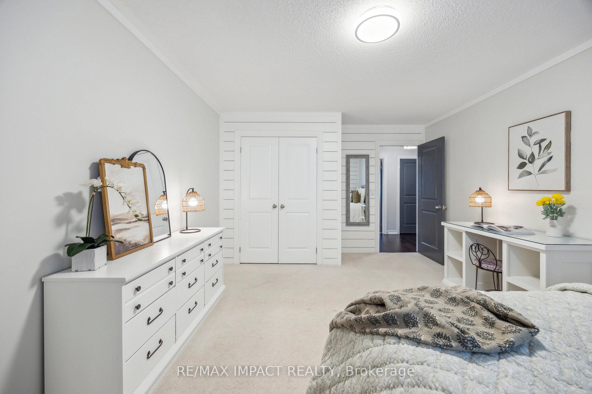 Photo 49 of 24 Brough Court, Clarington, Bowmanville — HOMEH