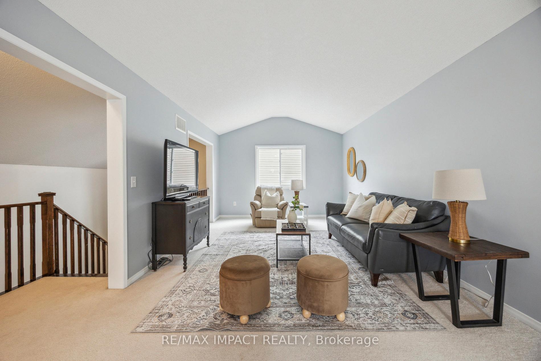 Photo 40 of 24 Brough Court, Clarington, Bowmanville — HOMEH