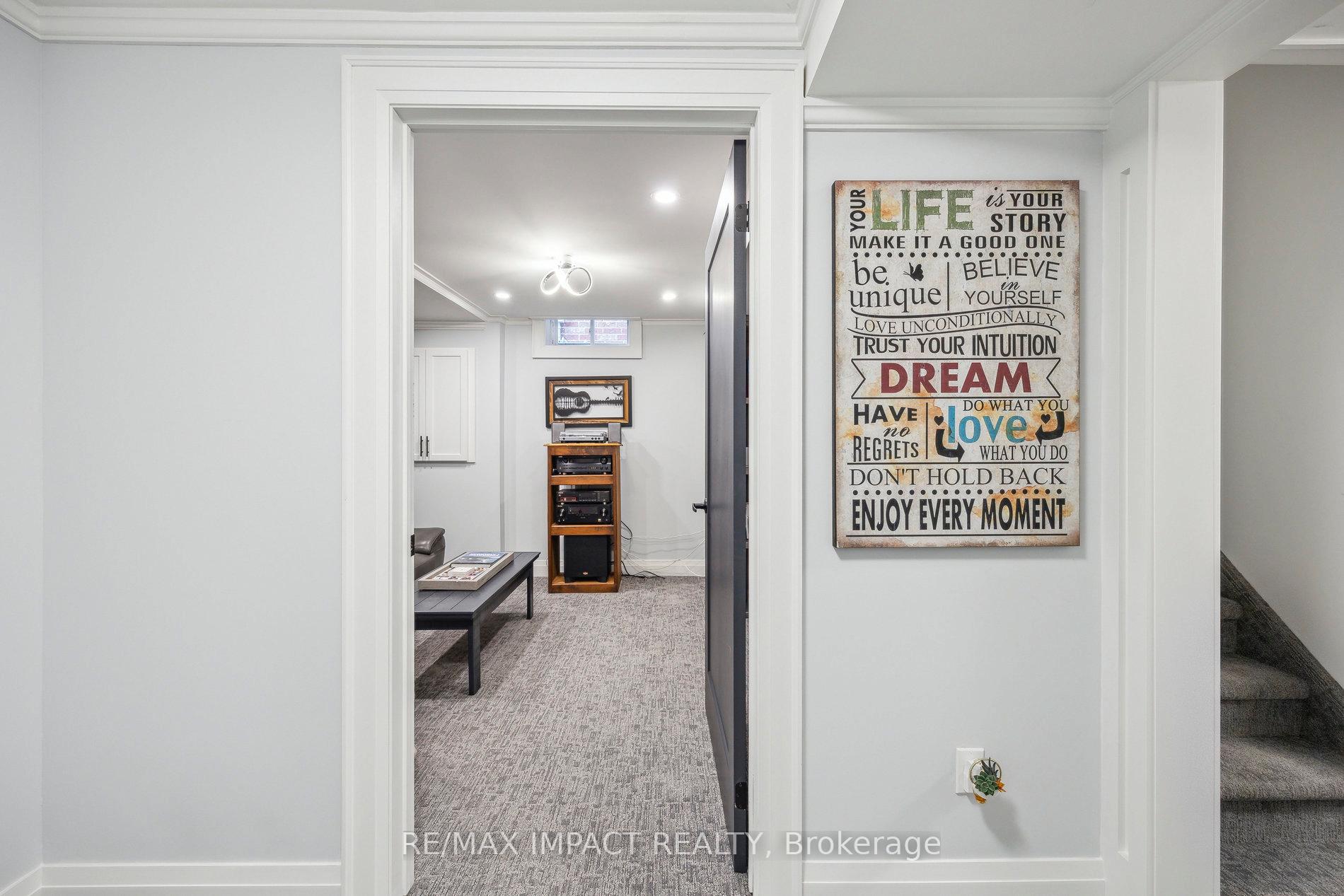 Photo 41 of 24 Brough Court, Clarington, Bowmanville — HOMEH