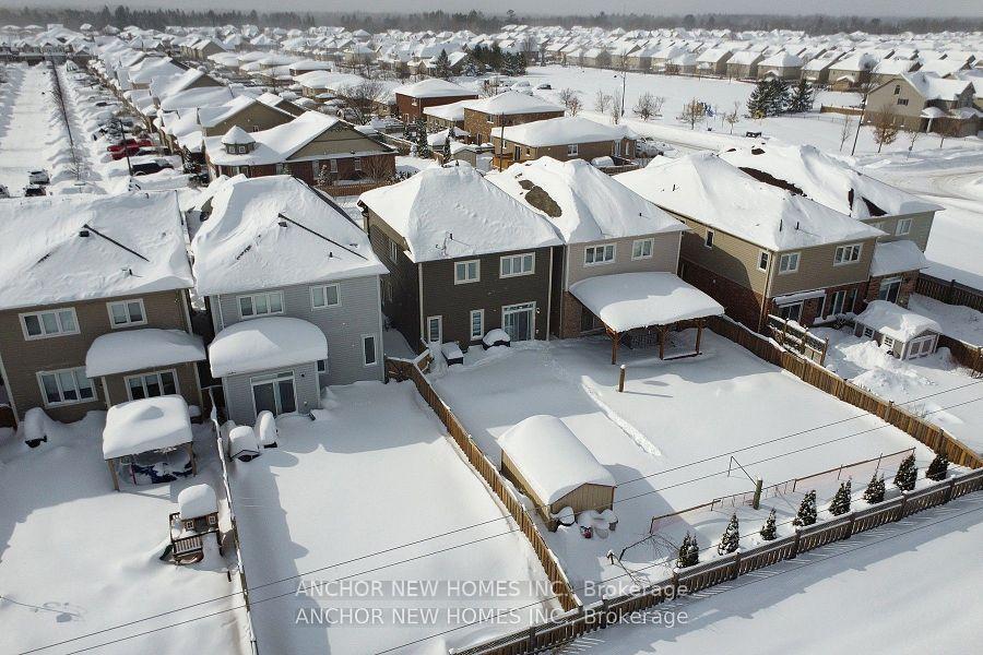 Photo 5 of 19 Wagner Crescent, Essa, Angus — HOMEH