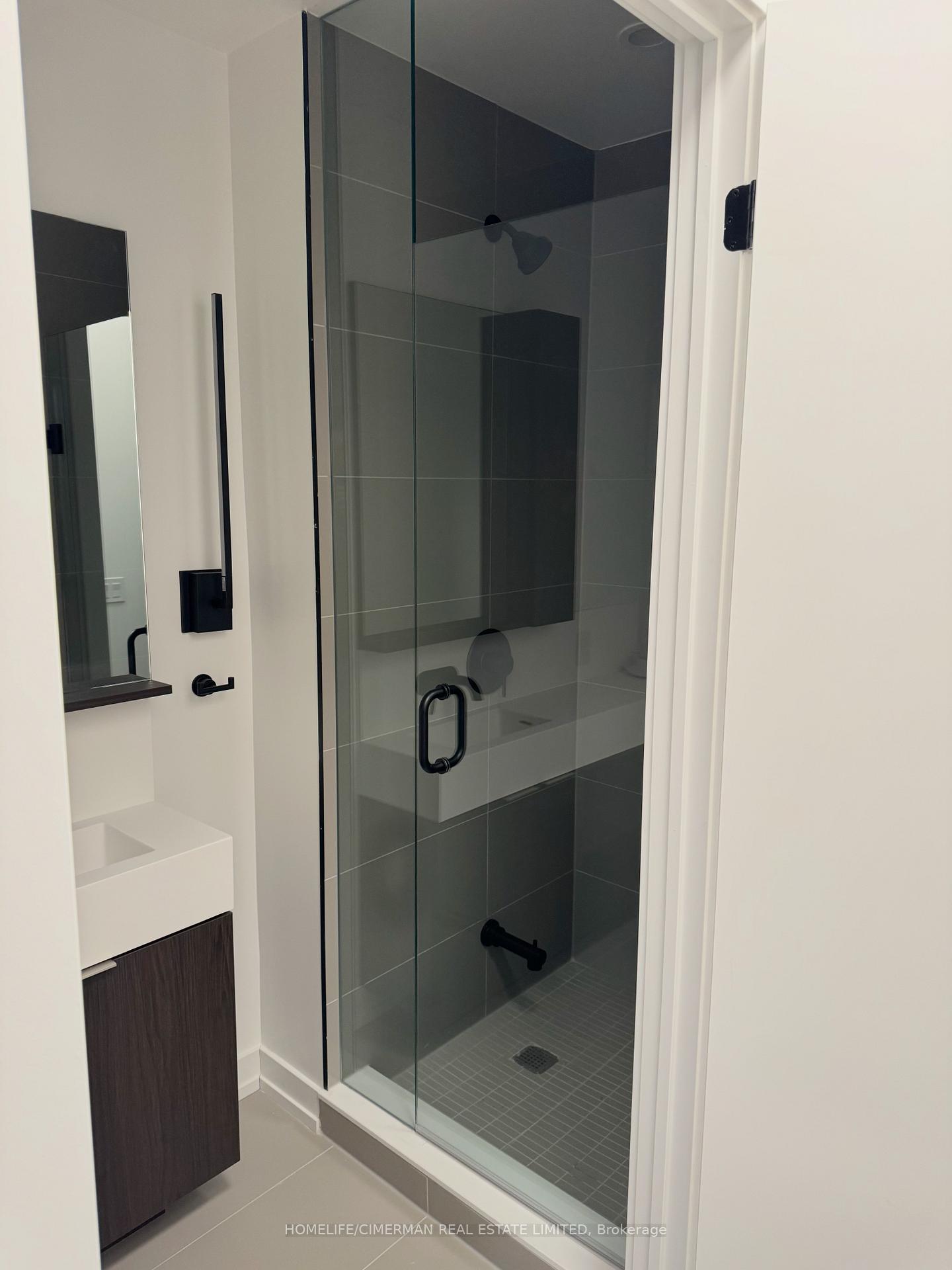 Photo 6 of Unit 2407, 127 Broadway Avenue, Toronto, Mount Pleasant West — HOMEH