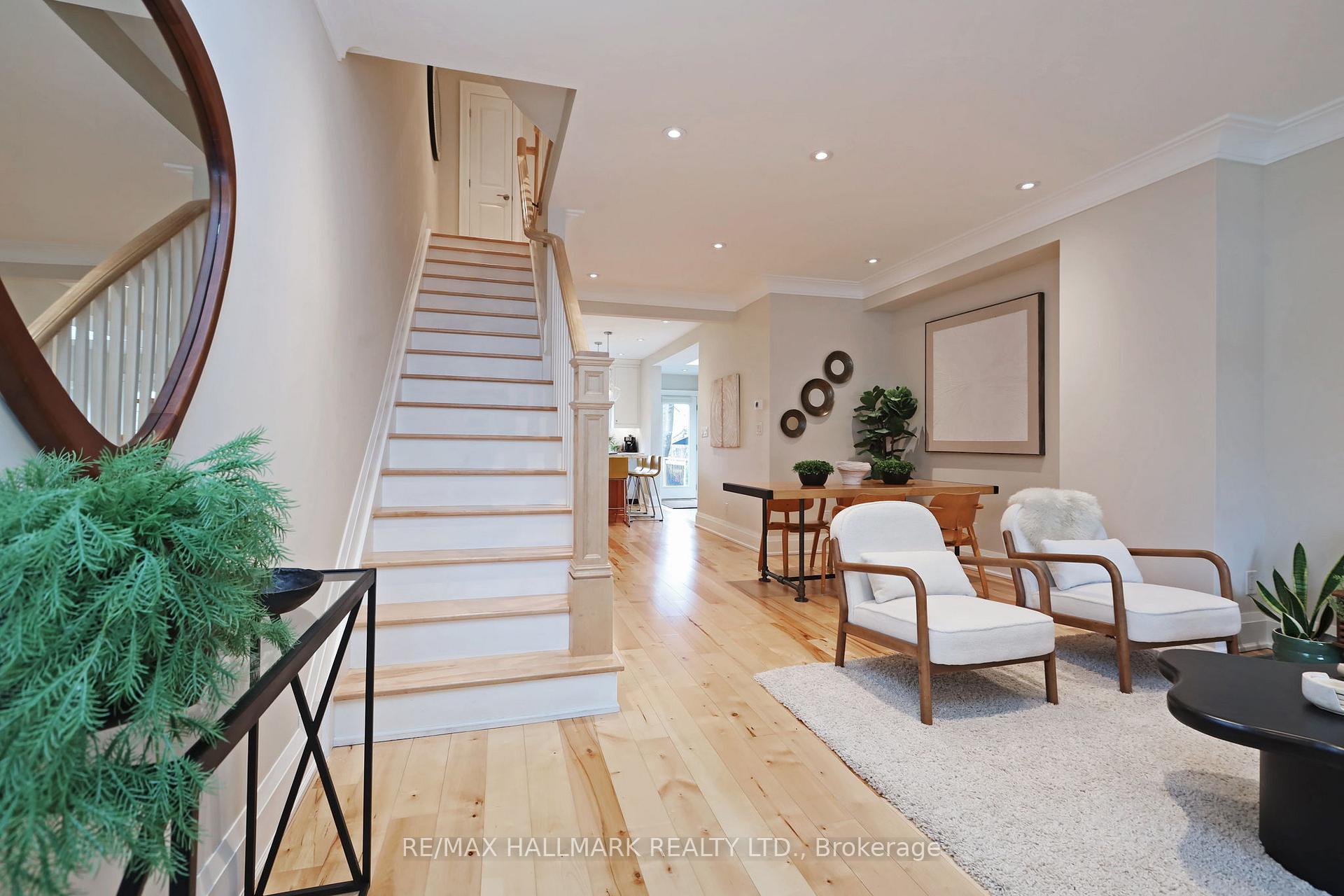 Photo 5 of 42 Connaught Avenue, Toronto, Greenwood-Coxwell — HOMEH