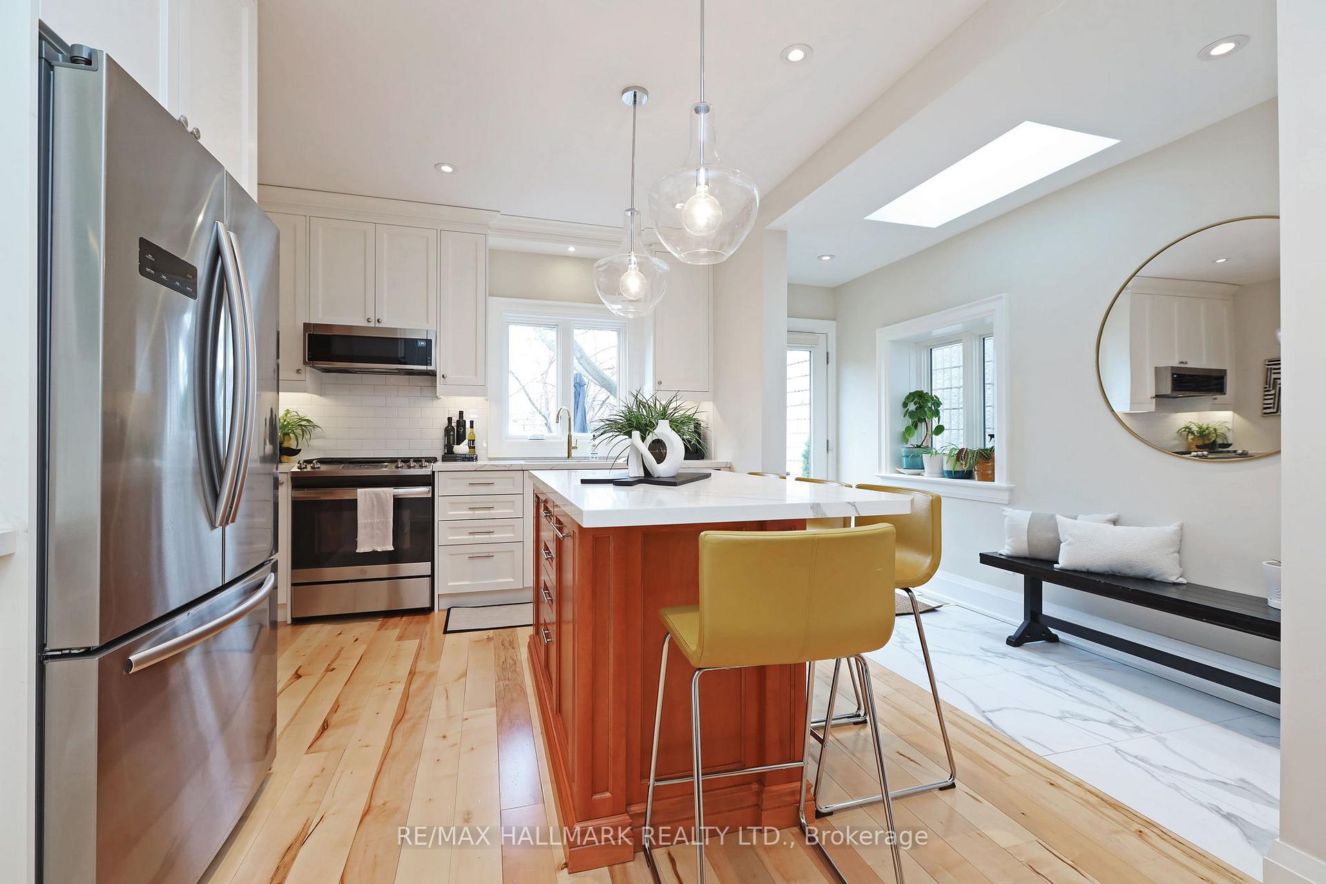 Photo 12 of 42 Connaught Avenue, Toronto, Greenwood-Coxwell — HOMEH
