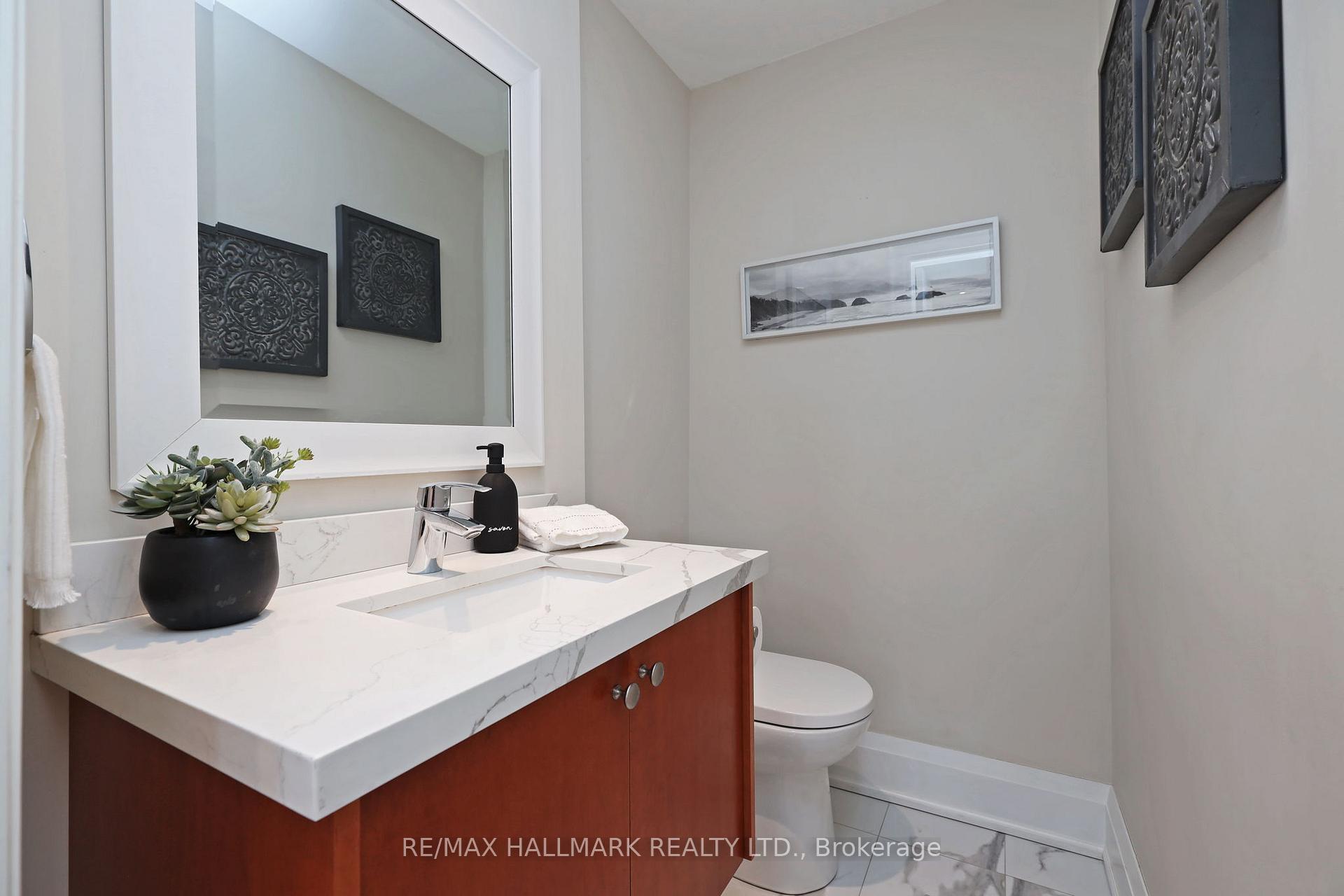 Photo 15 of 42 Connaught Avenue, Toronto, Greenwood-Coxwell — HOMEH