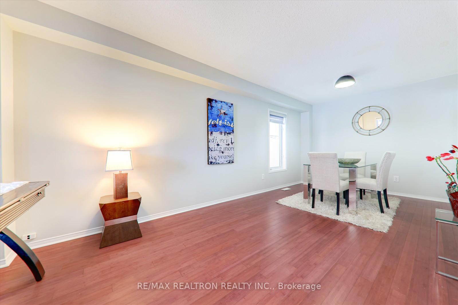 Photo 28 of 1275 Langley Circle, Oshawa, Pinecrest — HOMEH