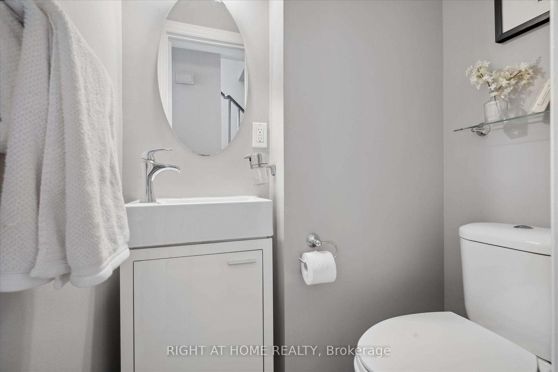 Photo 8 of 522 Camelot Drive, Oshawa, Eastdale — HOMEH
