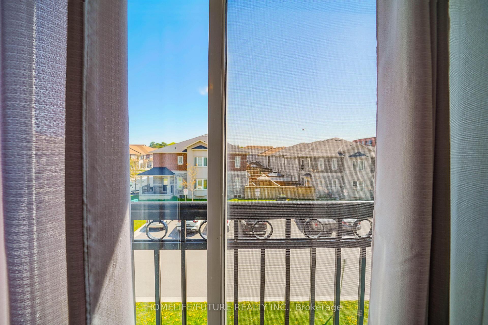 Photo 10 of Unit 1, 1040 Elton Way, Whitby, Pringle Creek — HOMEH