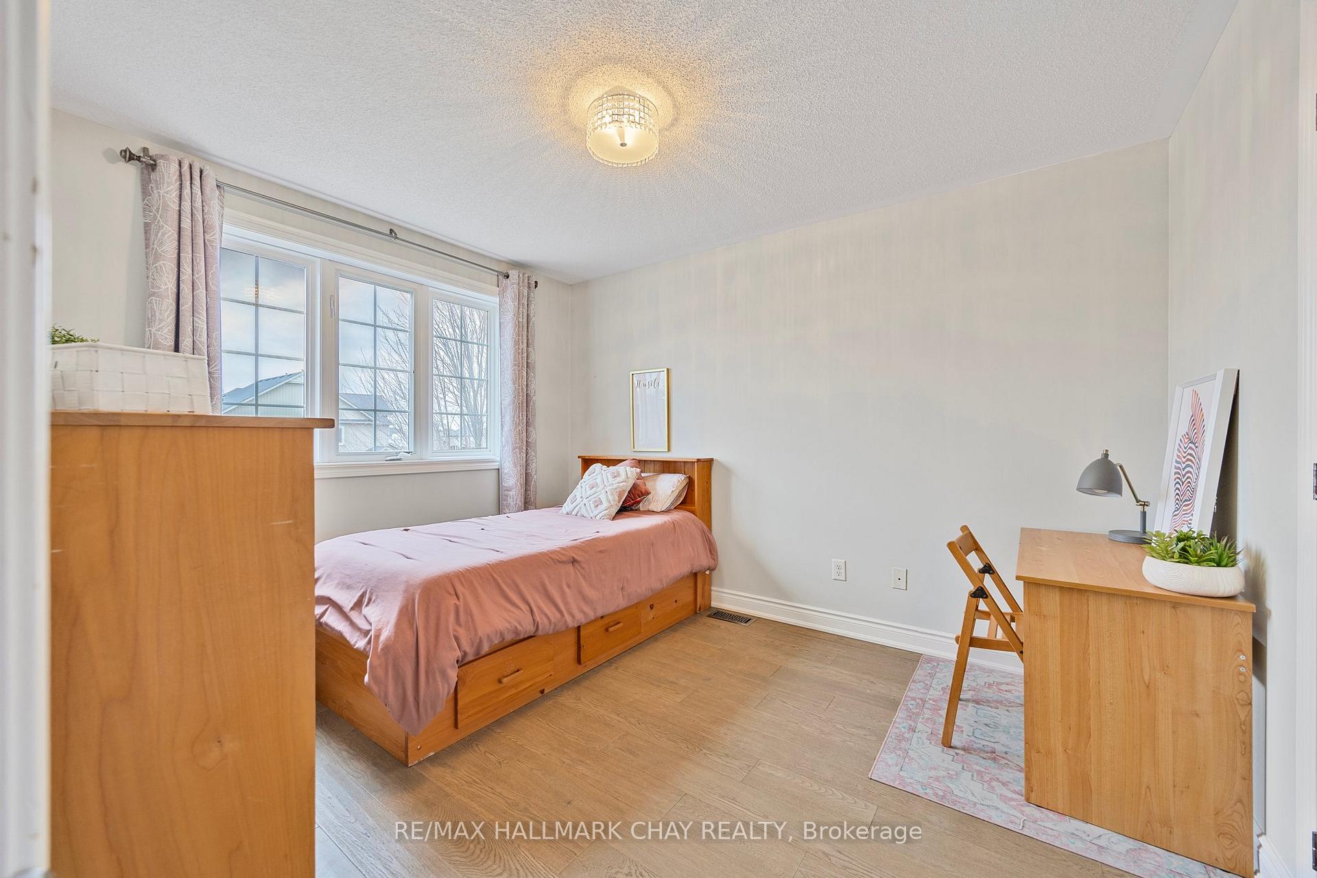 Photo 21 of 141 Arnold Crescent, Essa, Angus — HOMEH