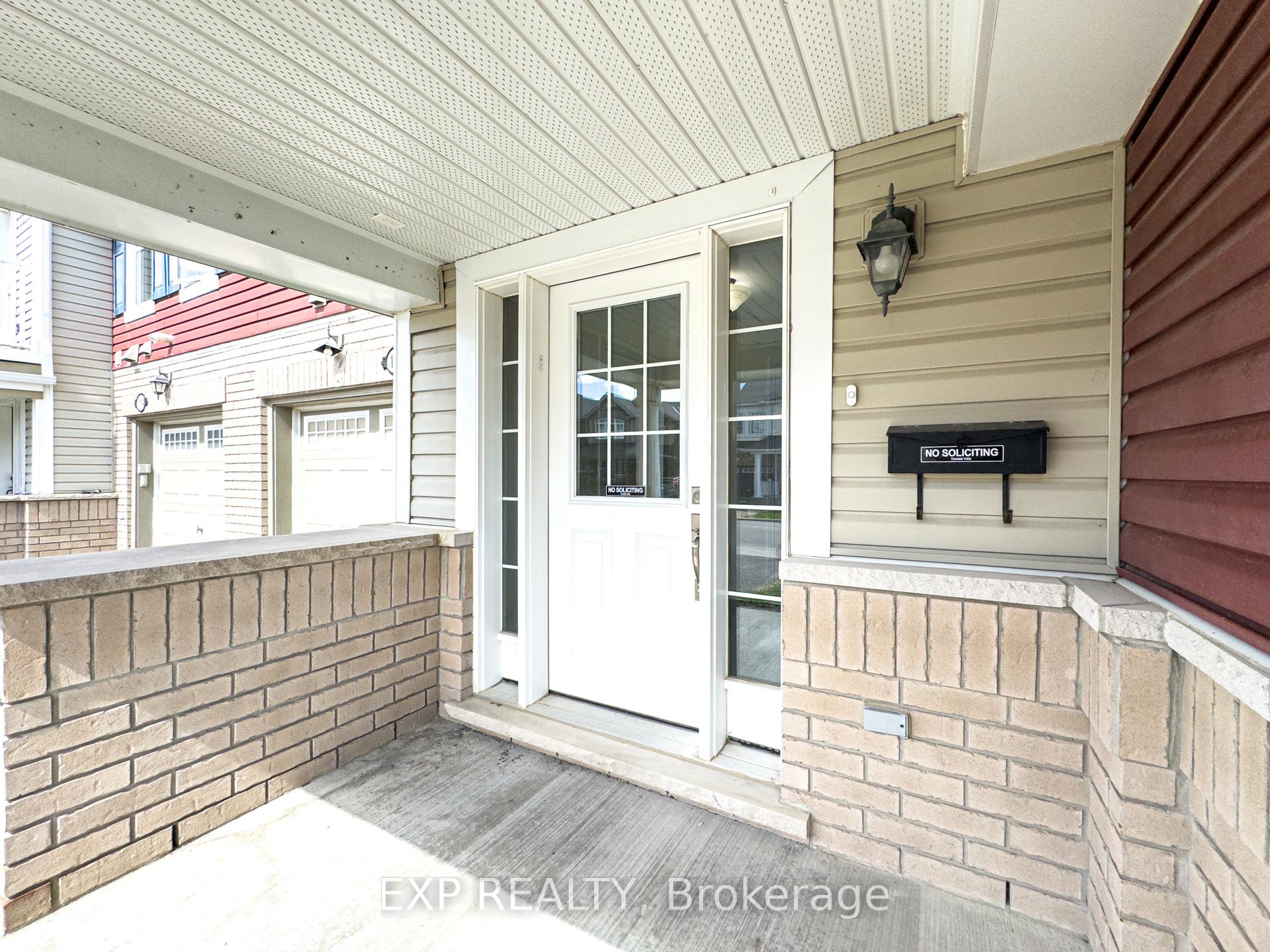 Photo 3 of 112 Pennant Avenue, Ottawa, Barrhaven - Half Moon Bay — HOMEH