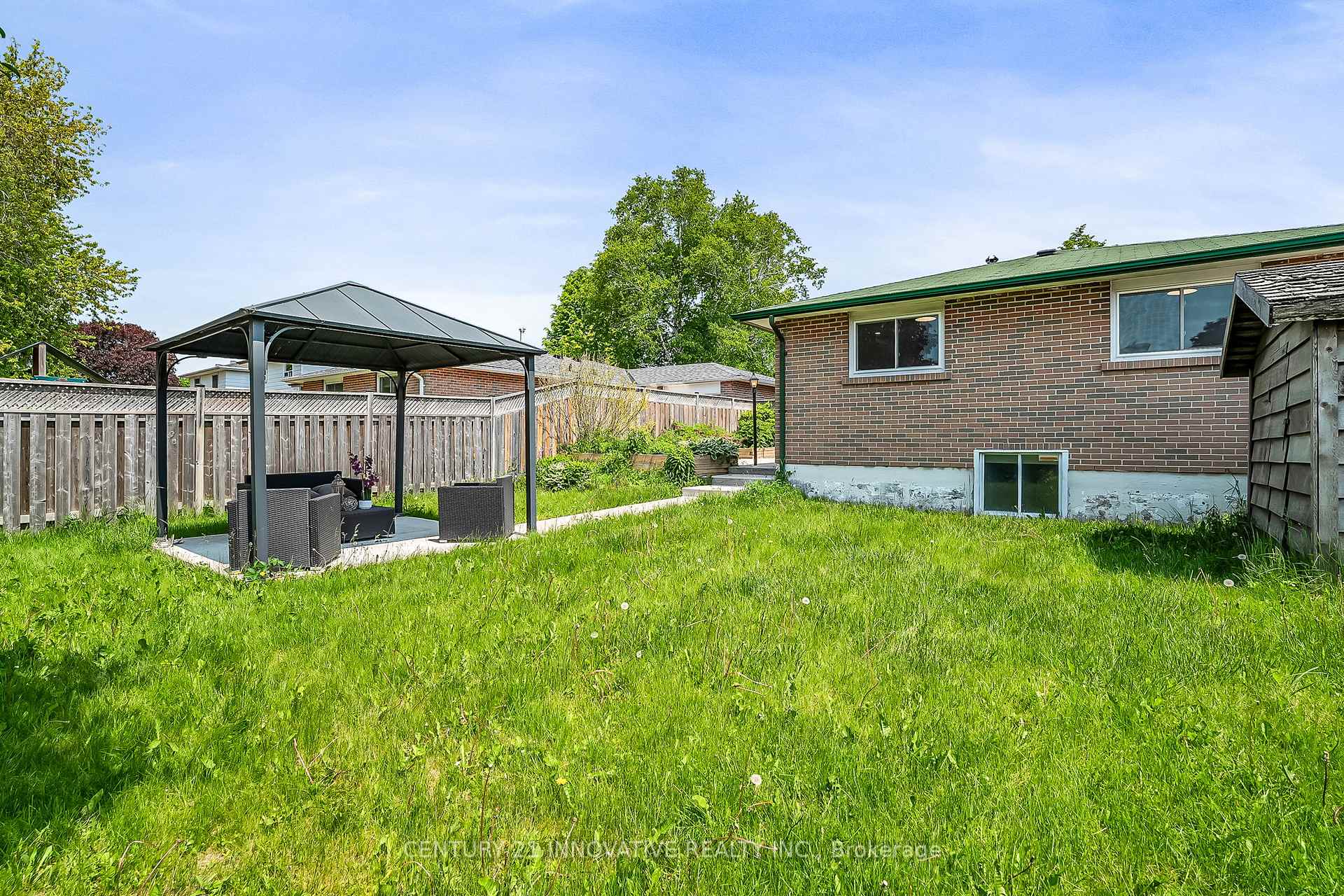 Photo 40 of 25 Lewin Crescent, Ajax, South East — HOMEH