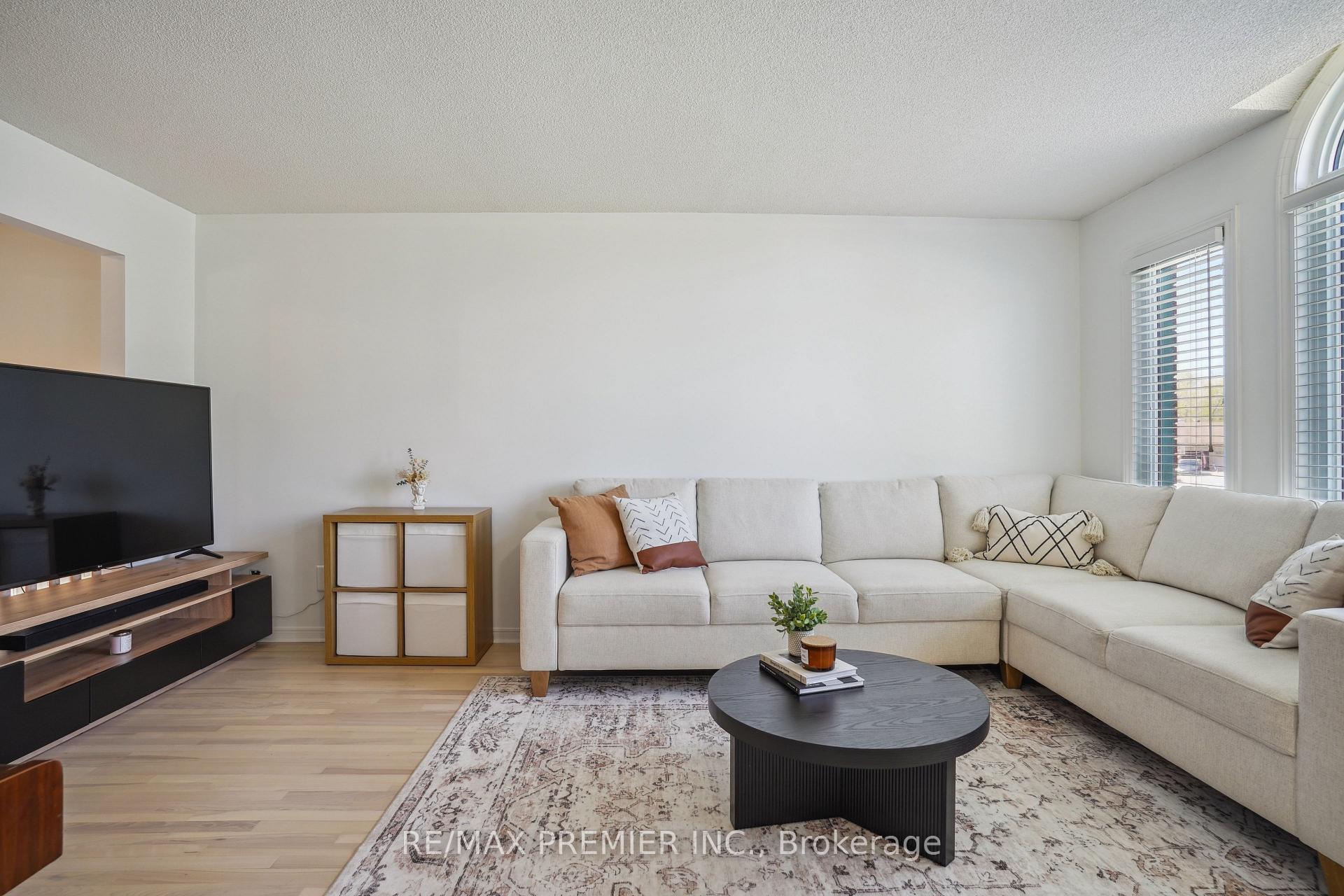 Photo 3 of 28 Edenbridge Drive, Essa, Angus — HOMEH