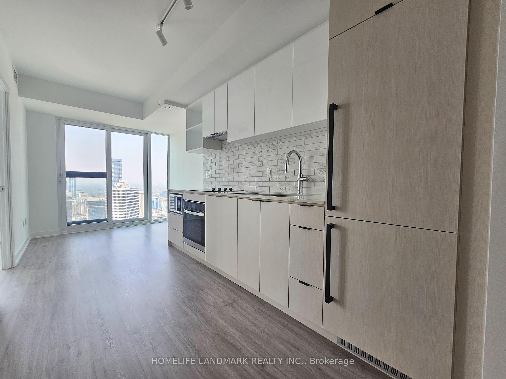 Photo 2 of Unit 4801, 252 Church Street E, Toronto, Church-Yonge Corridor — HOMEH