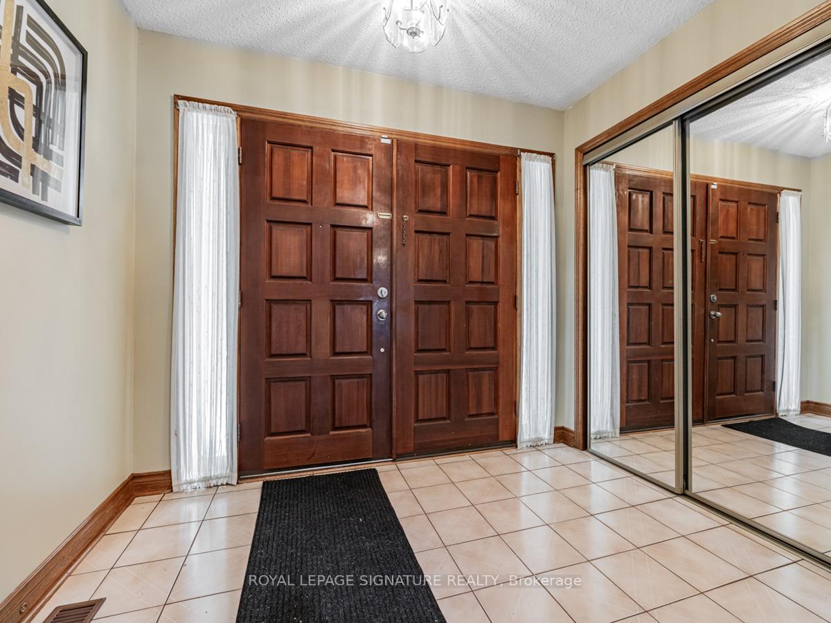 Photo 39 of 84 Jade Crescent, Vaughan, West Woodbridge — HOMEH