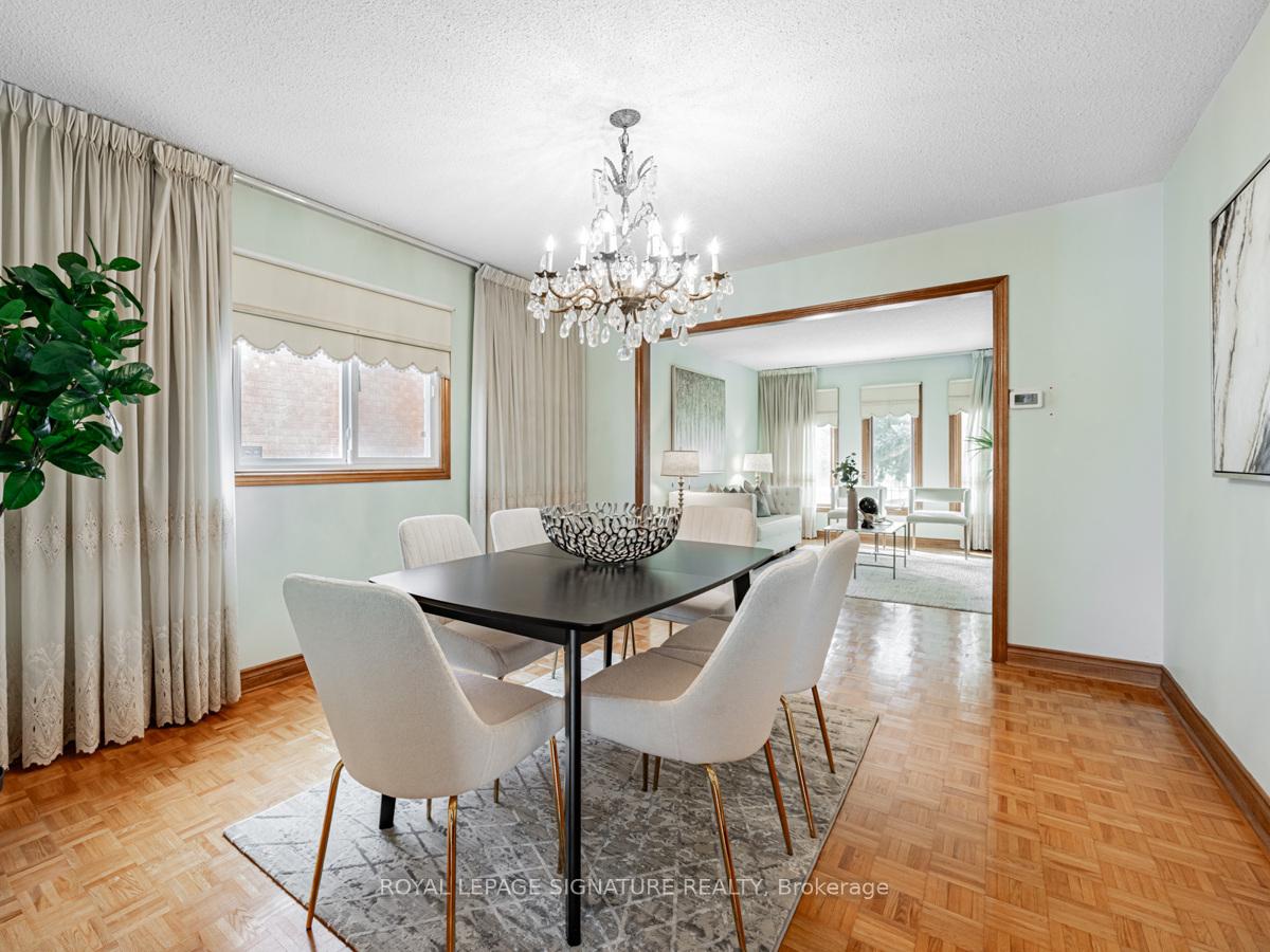 Photo 7 of 84 Jade Crescent, Vaughan, West Woodbridge — HOMEH