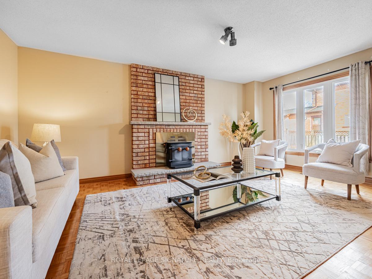 Photo 30 of 84 Jade Crescent, Vaughan, West Woodbridge — HOMEH