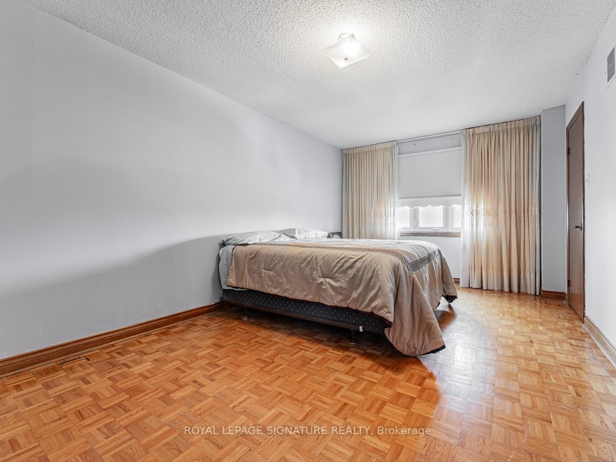 Photo 23 of 84 Jade Crescent, Vaughan, West Woodbridge — HOMEH